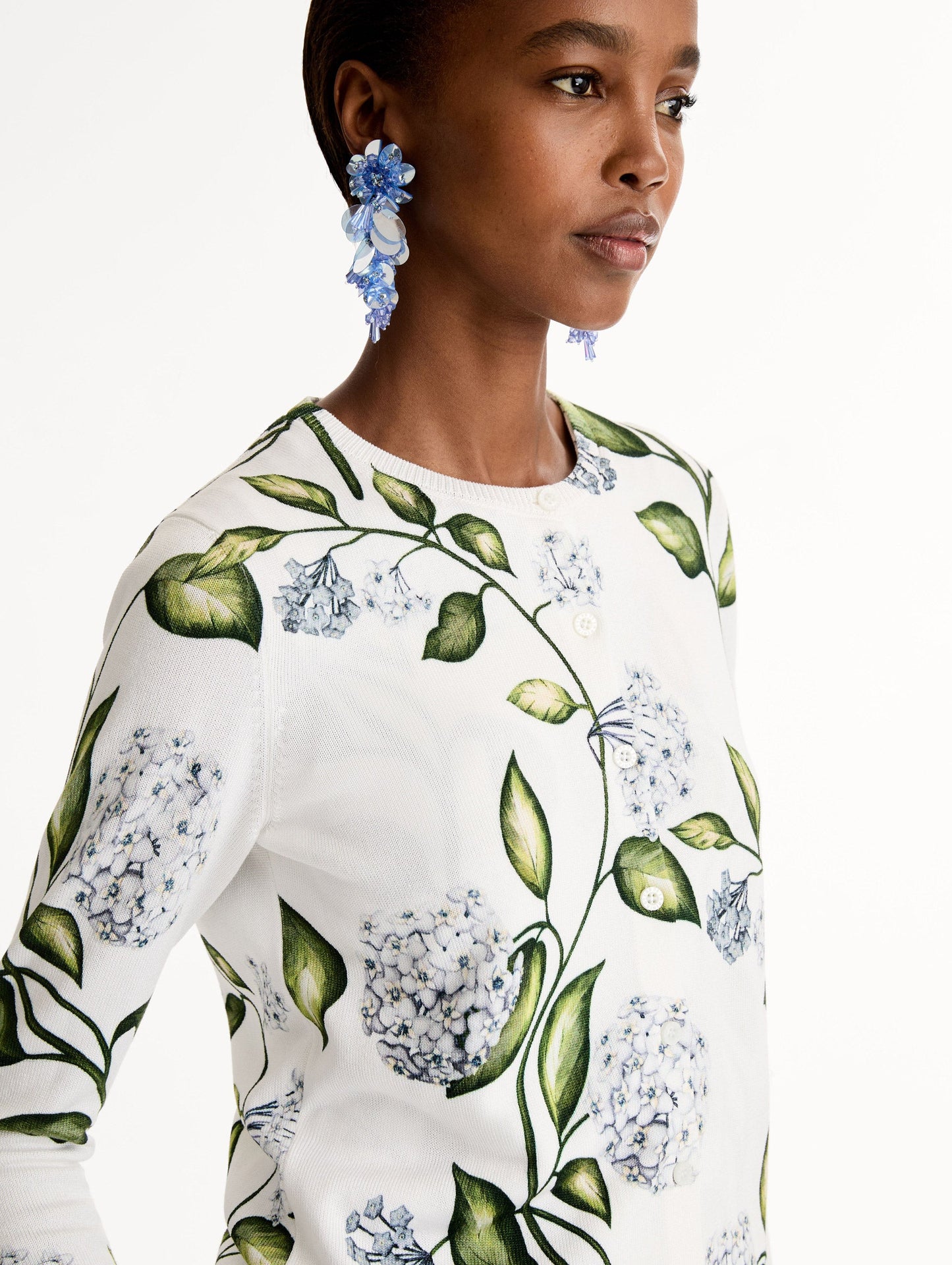 Porcelain Flower-Printed Cardigan Denim/white / Oscar de la Renta