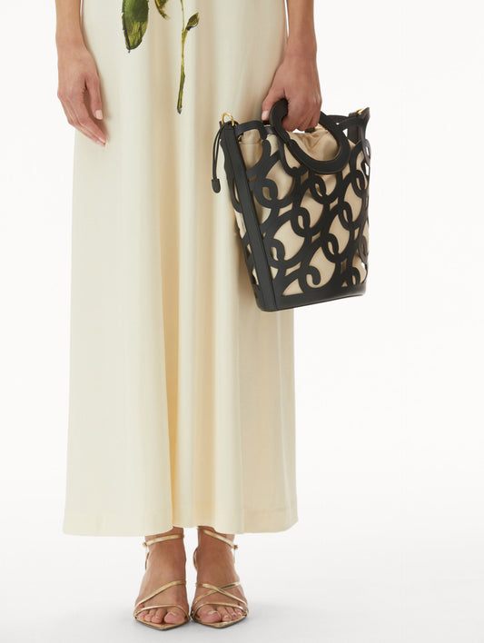 Oscar Chain-Link Leather Tote Navy / Oscar de la Renta
