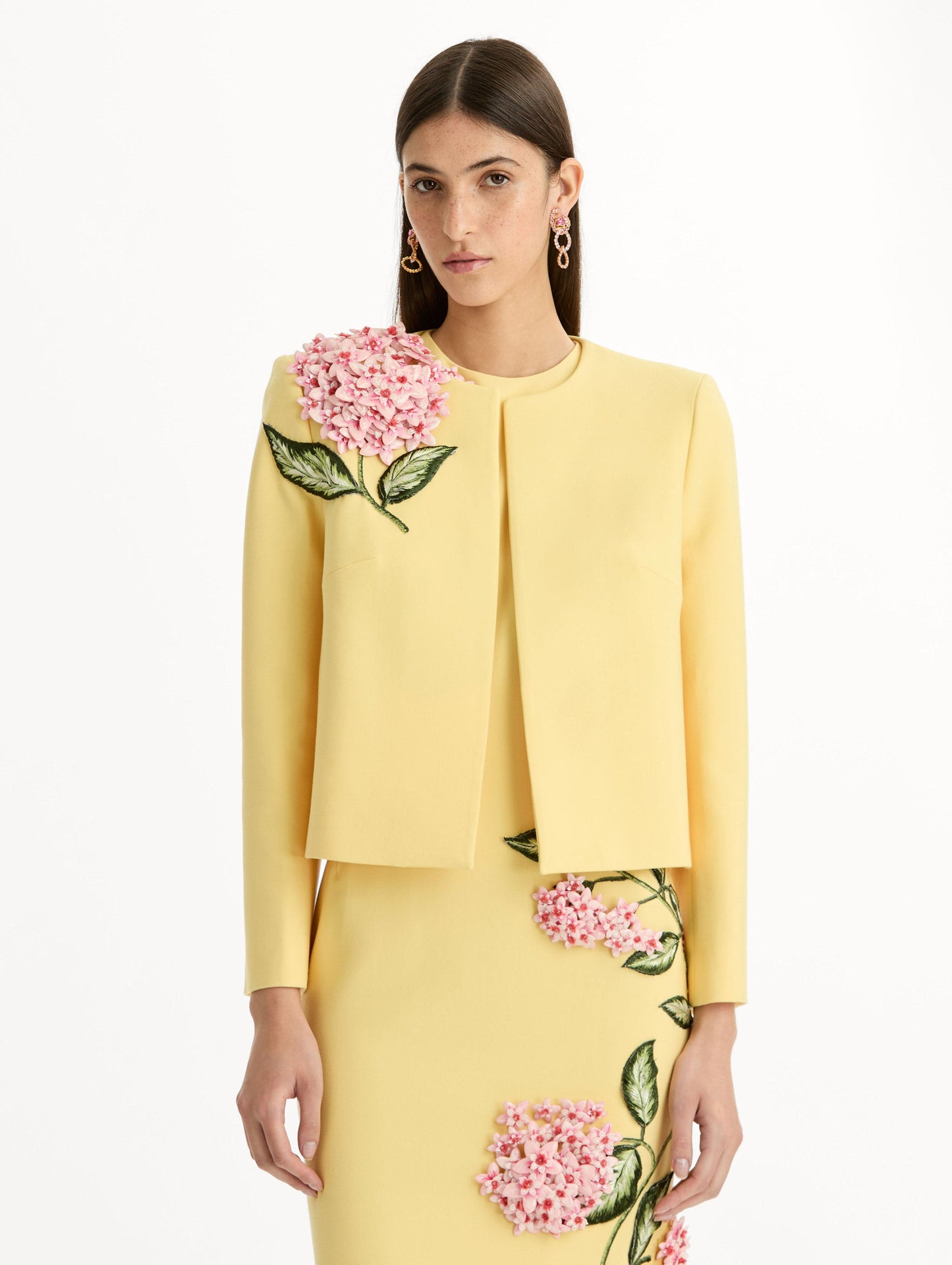 Porcelain Flower Embroidered Jacket Butter / Oscar de la Renta