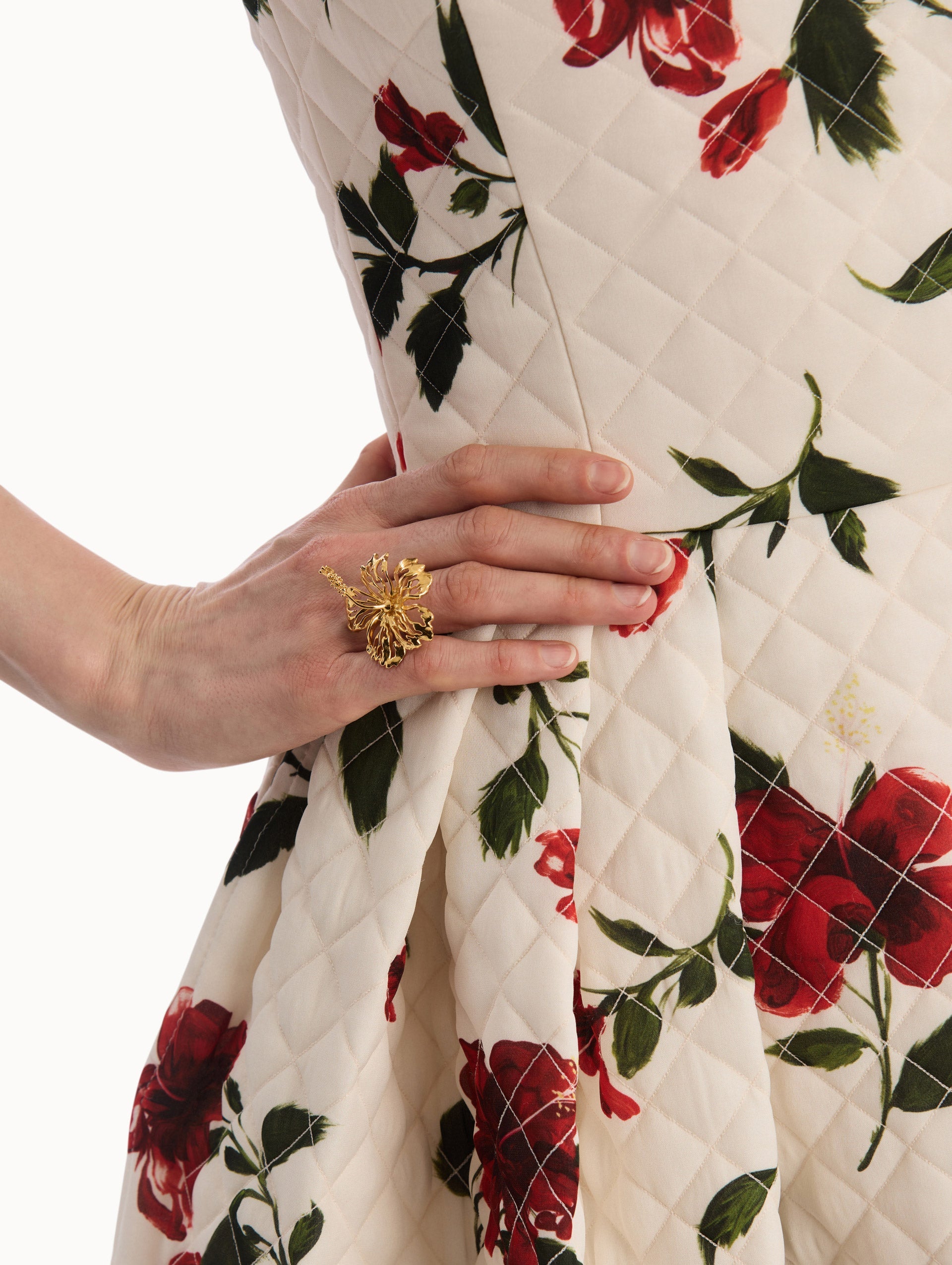 Openwork Hibiscus Ring Gold / Oscar de la Renta