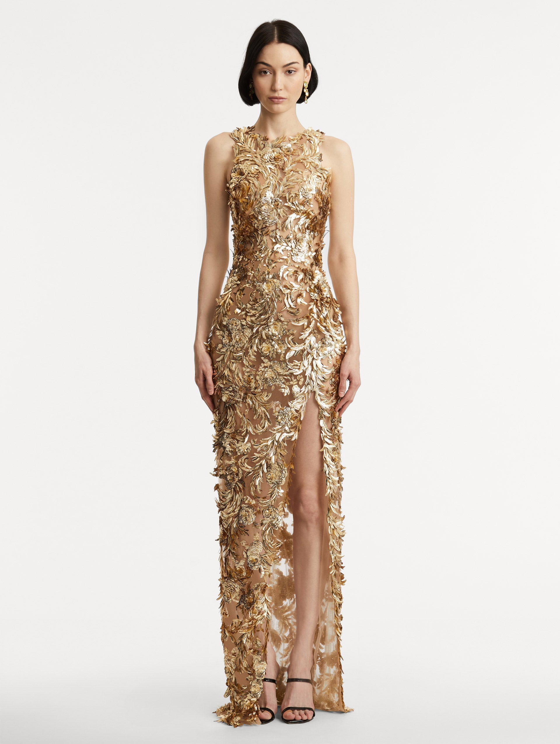 Baroque Sequin Leaves Embroidered Gown Gold / Oscar de la Renta
