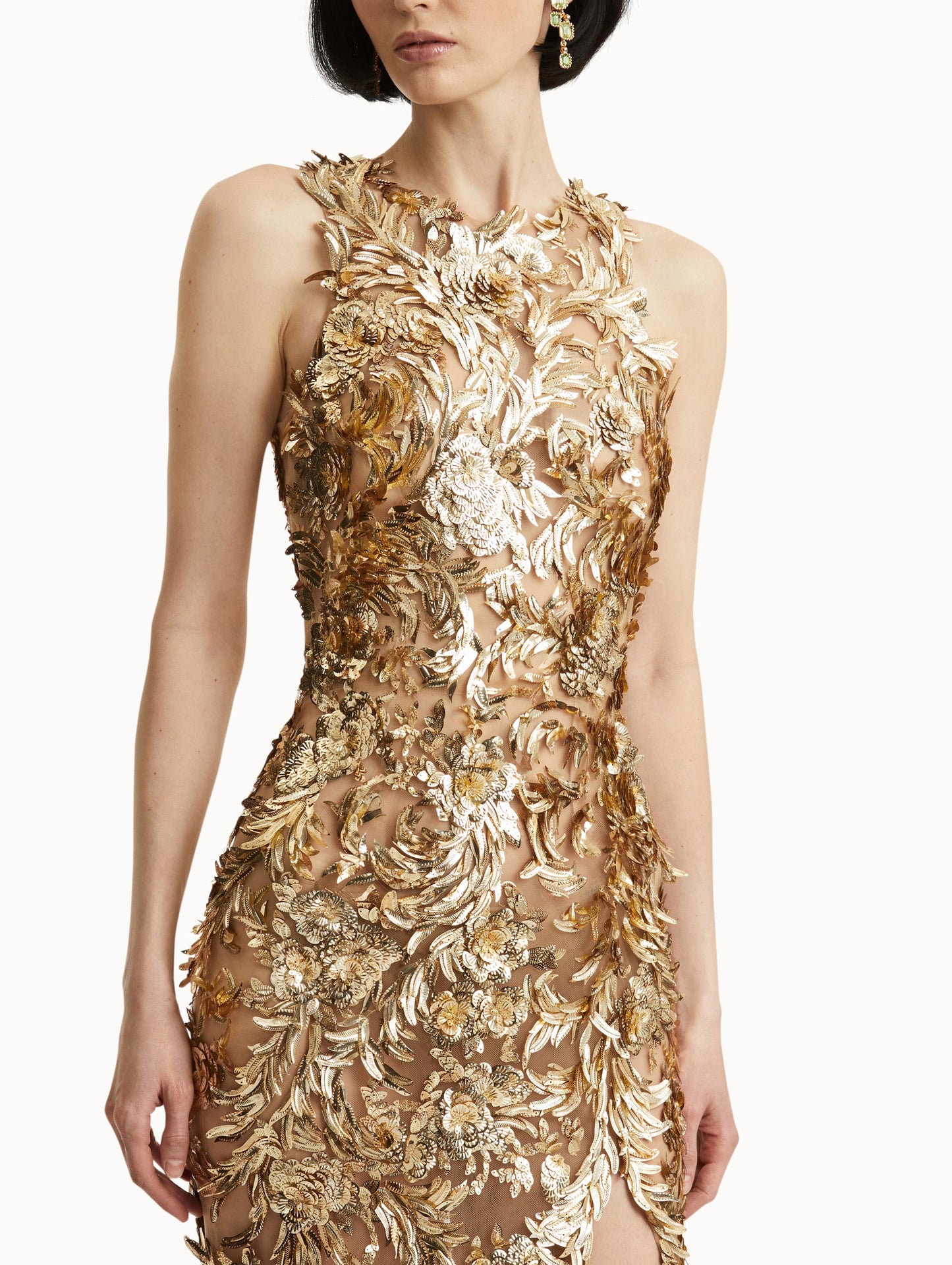 Baroque Sequin Leaves Embroidered Gown Gold / Oscar de la Renta