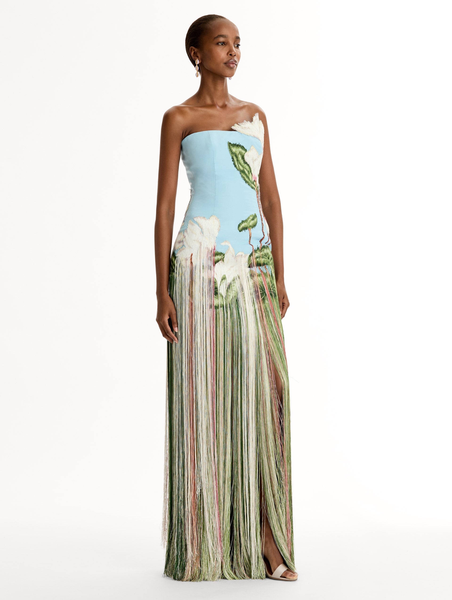 Chiné Cyclamen Threadwork Fringe Gown Light blue multi / Oscar de la Renta