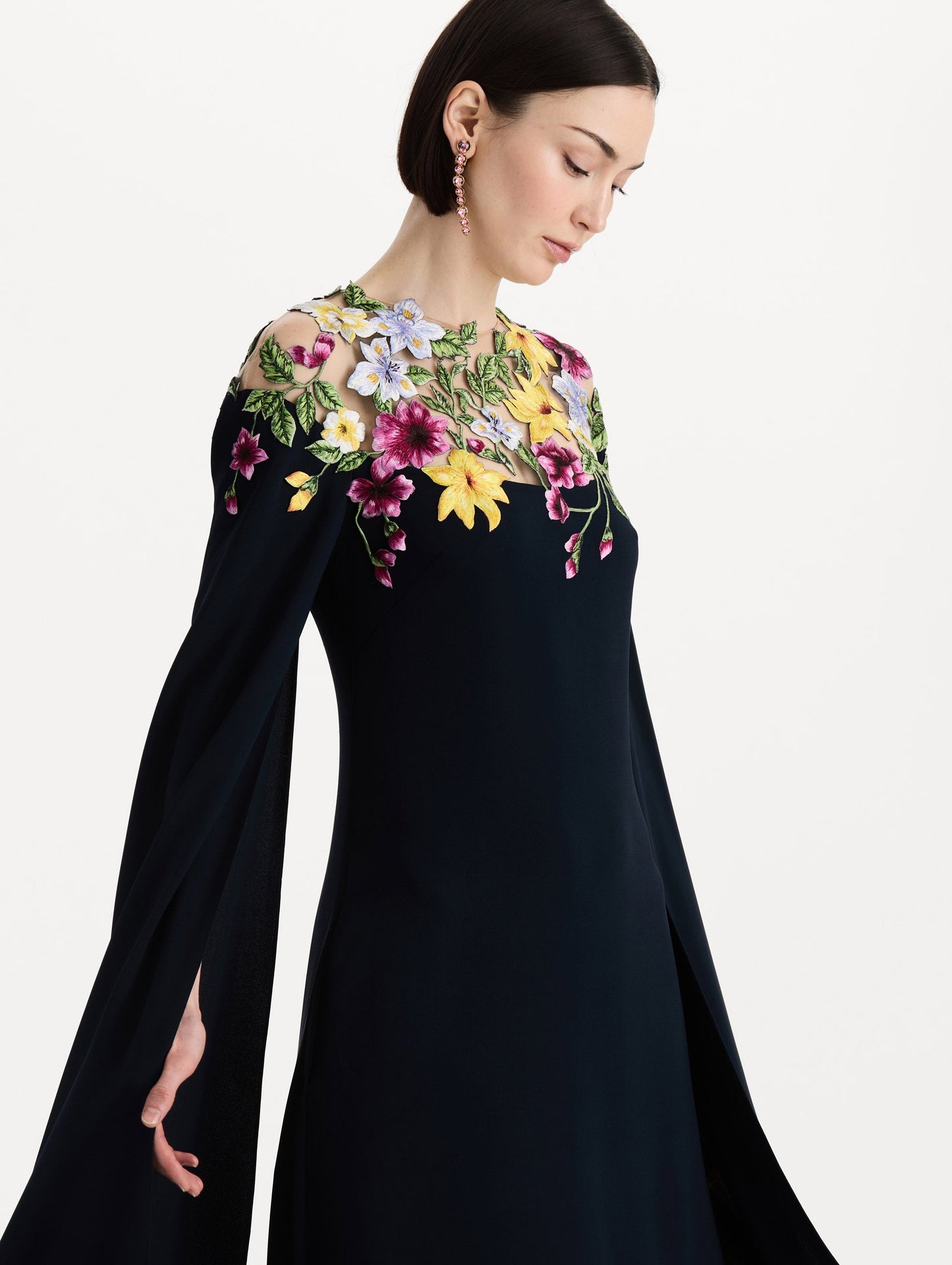 Dominican Mixed-Floral Caftan Navy / Oscar de la Renta