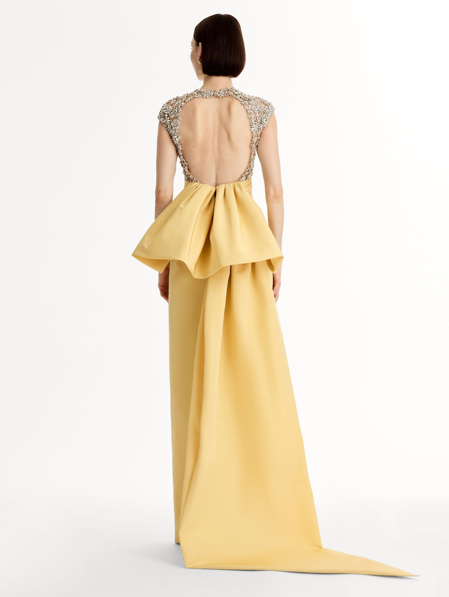 Porcelain Flower Embroidered Short-Sleeve Gown Butter / Oscar de la Renta