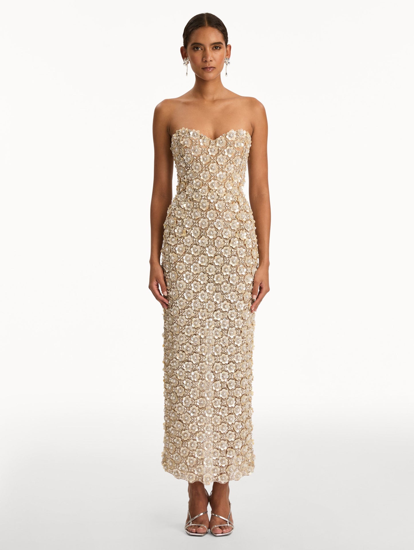 Mother of Pearl Embroidered Column Gown Silver / Oscar de la Renta