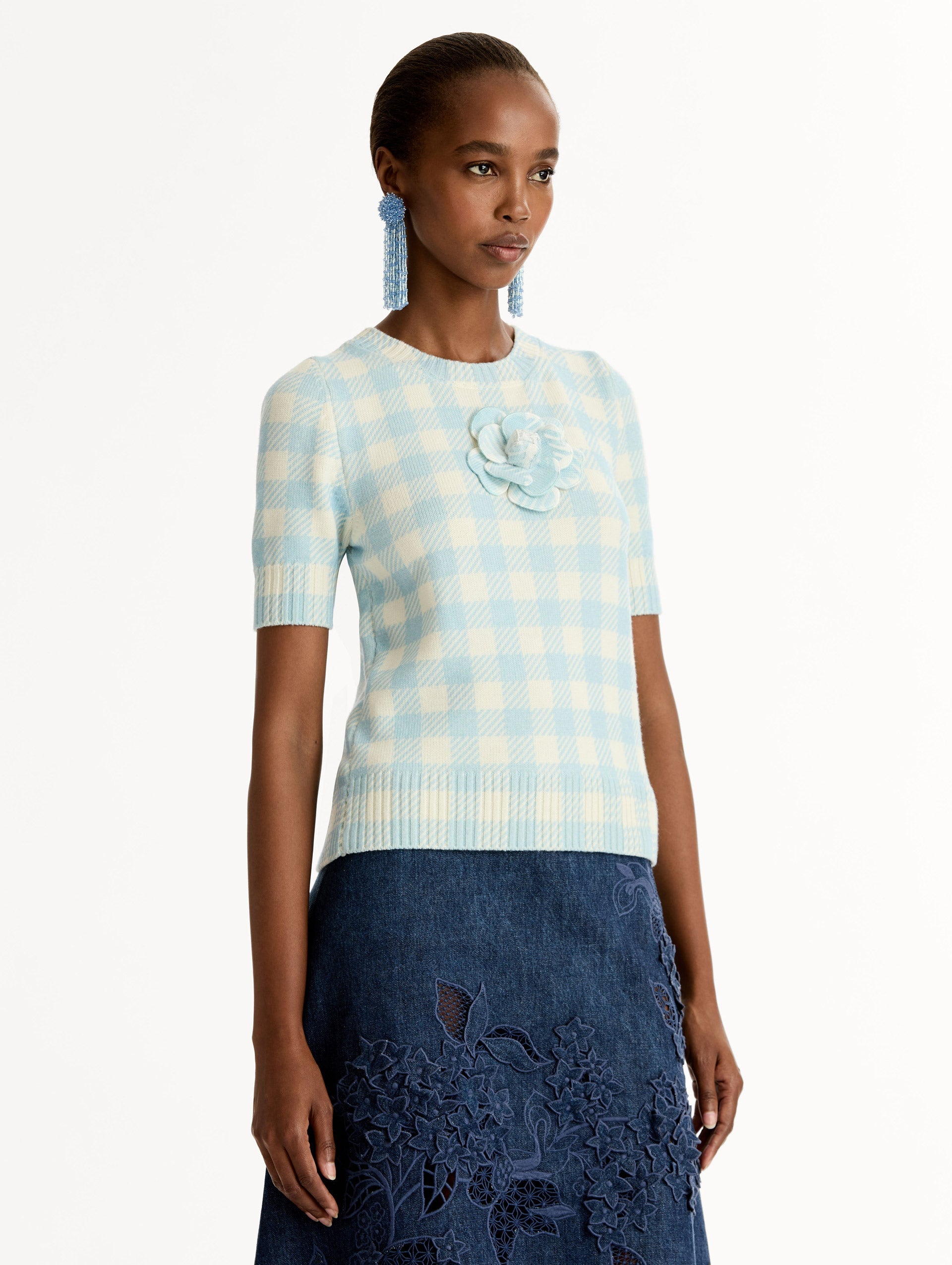 Gingham Pullover with Floral Appliqué Ice/white / Oscar de la Renta