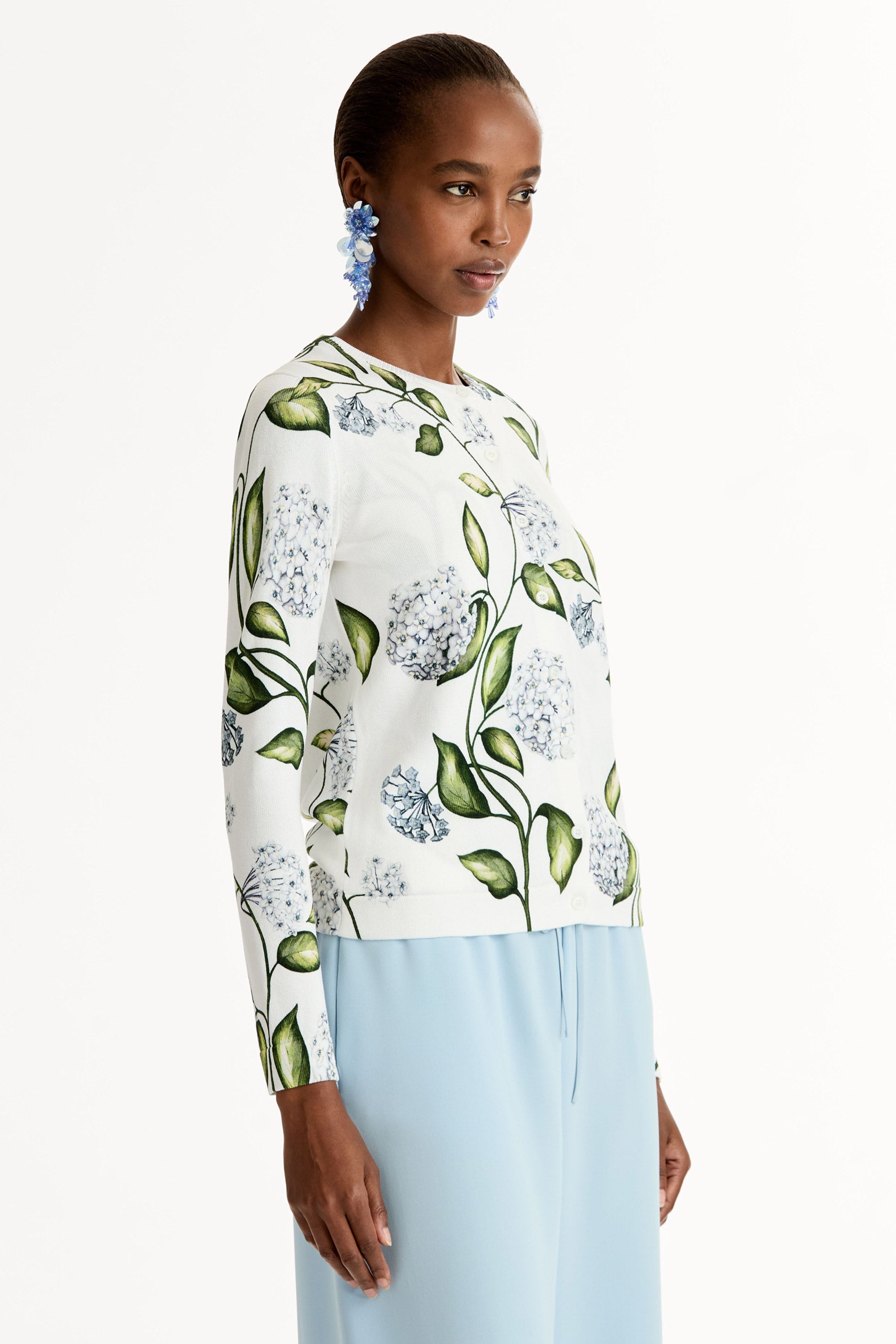 Porcelain Flower-Printed Cardigan Denim/white / Oscar de la Renta