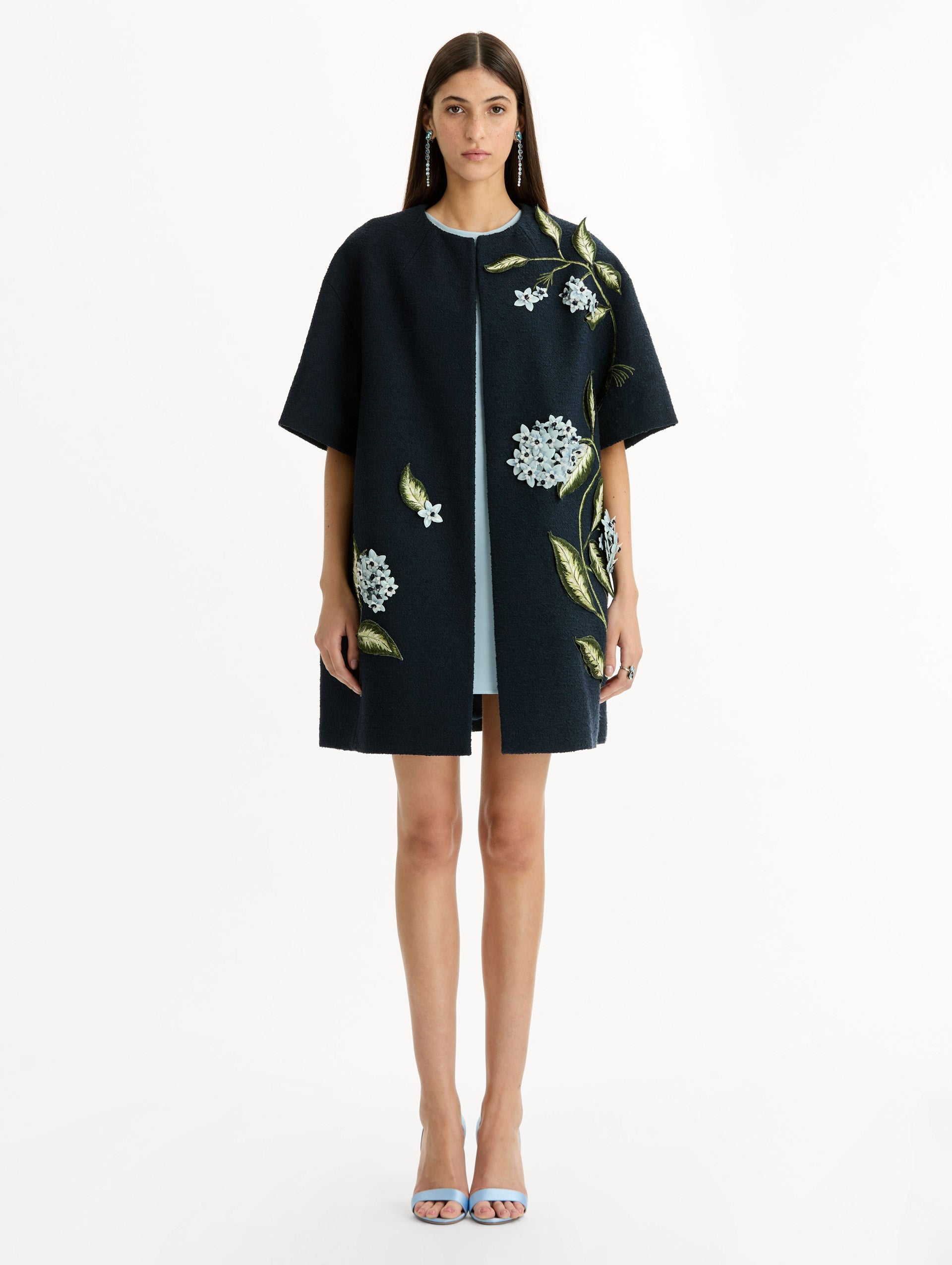 Porcelain Flower Embroidered Coat Navy/denim / Oscar de la Renta