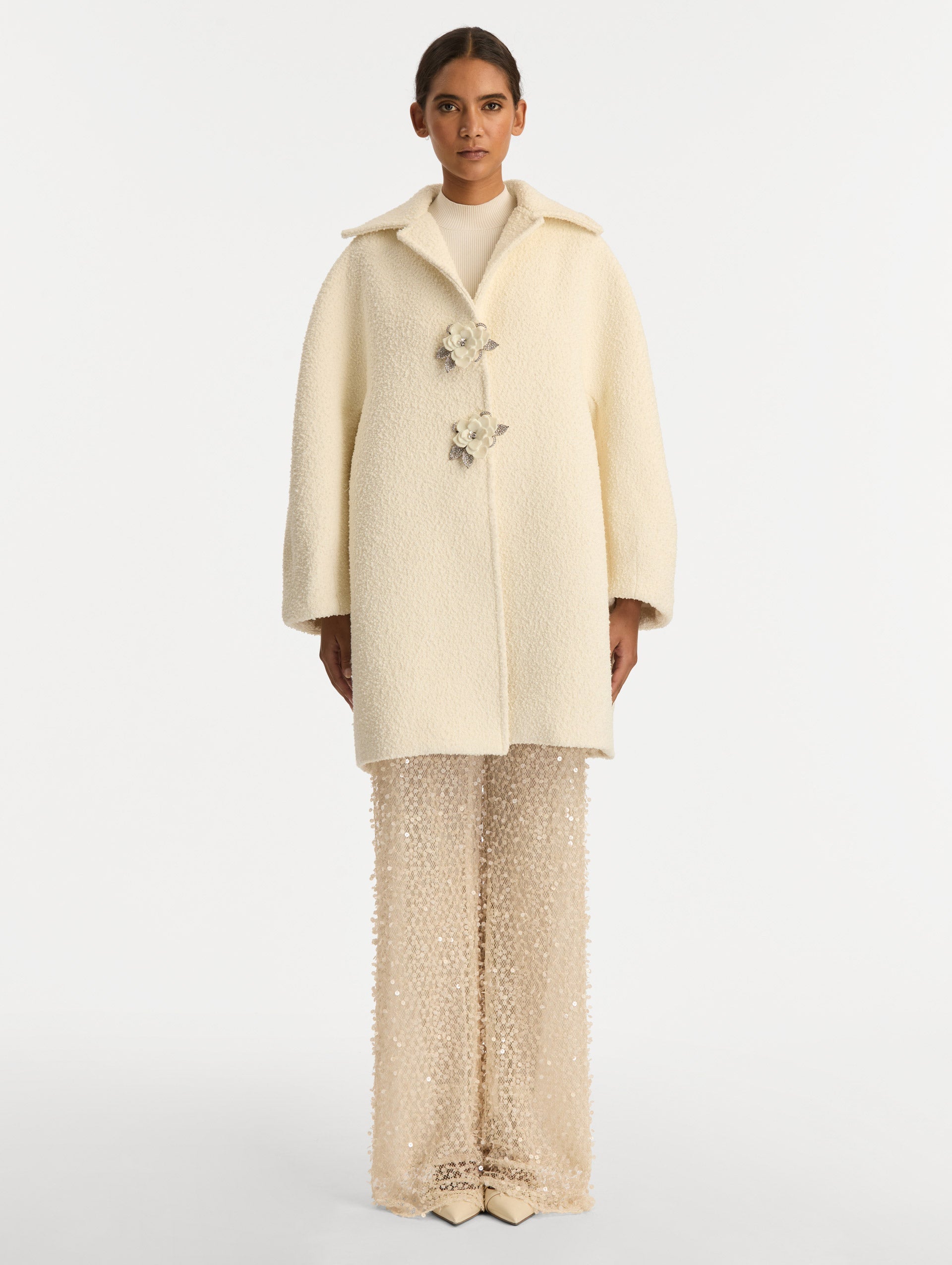 Floral Button Bouclé Tweed Coat Ivory / Oscar de la Renta