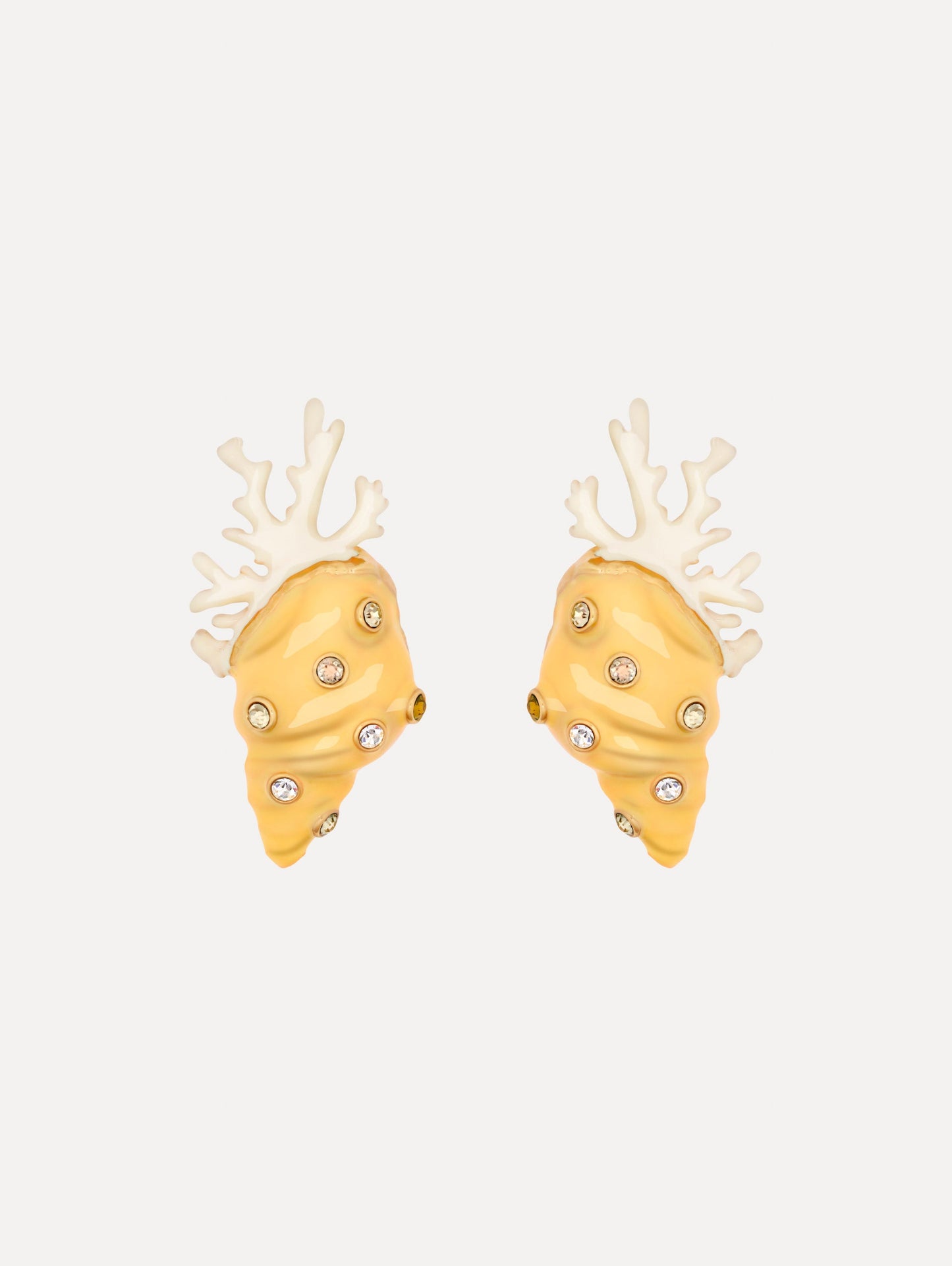 Enamel Seashell and Coral Earrings Banana / Oscar de la Renta