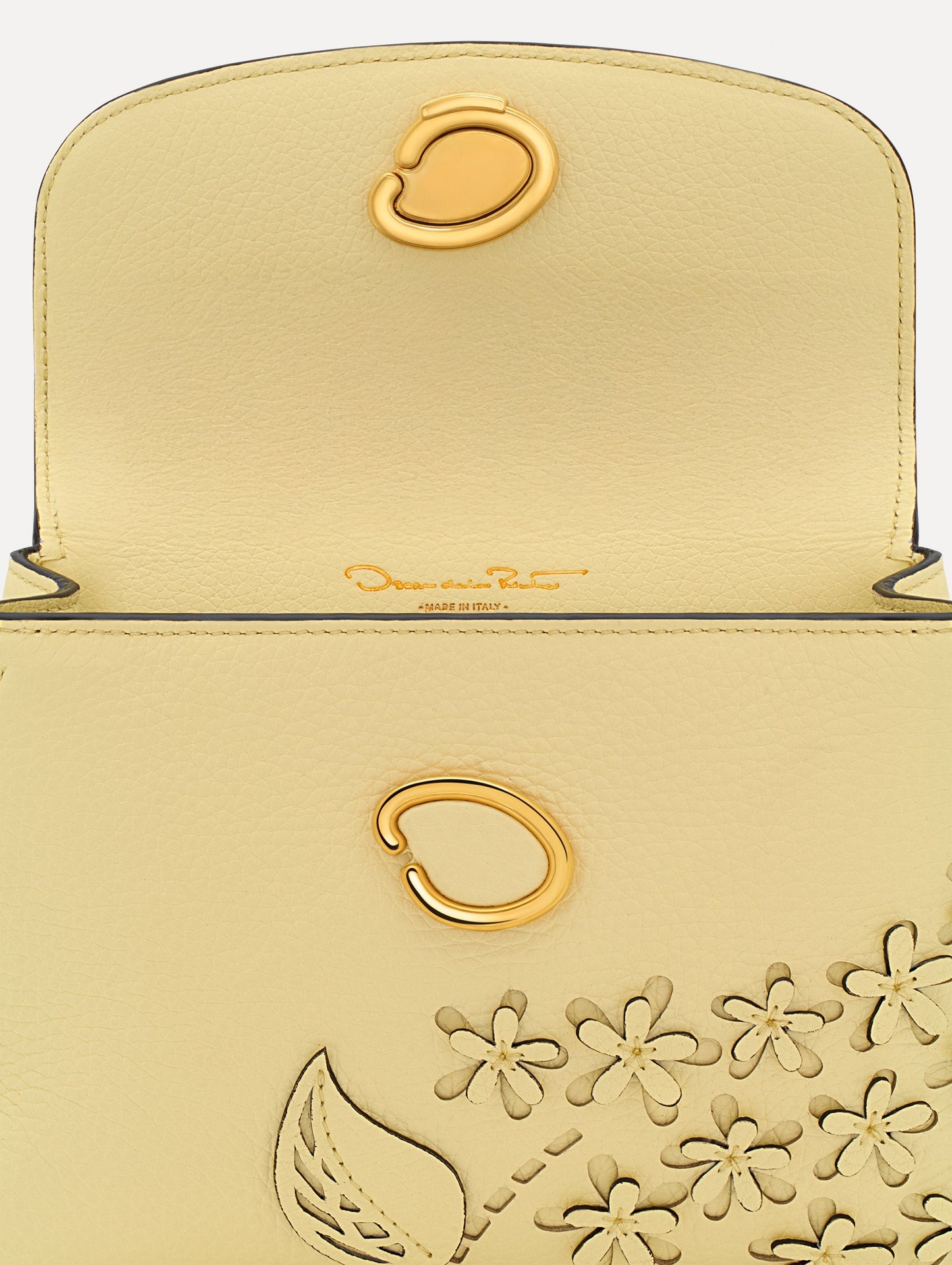 The Mini Poppy Banana / Oscar de la Renta