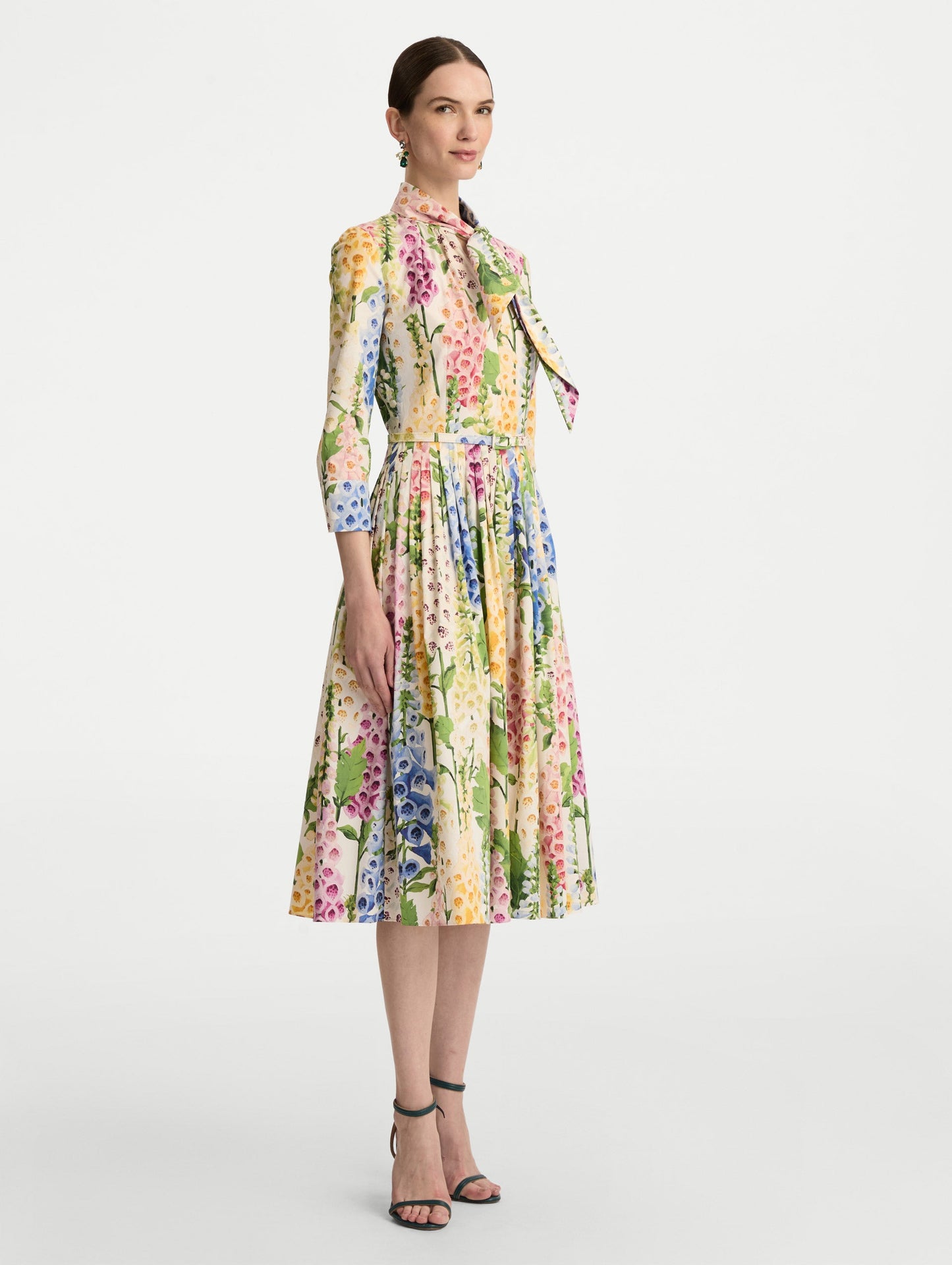 Foxglove Cotton Poplin Tie-Neck Dress White multi / Oscar de la Renta