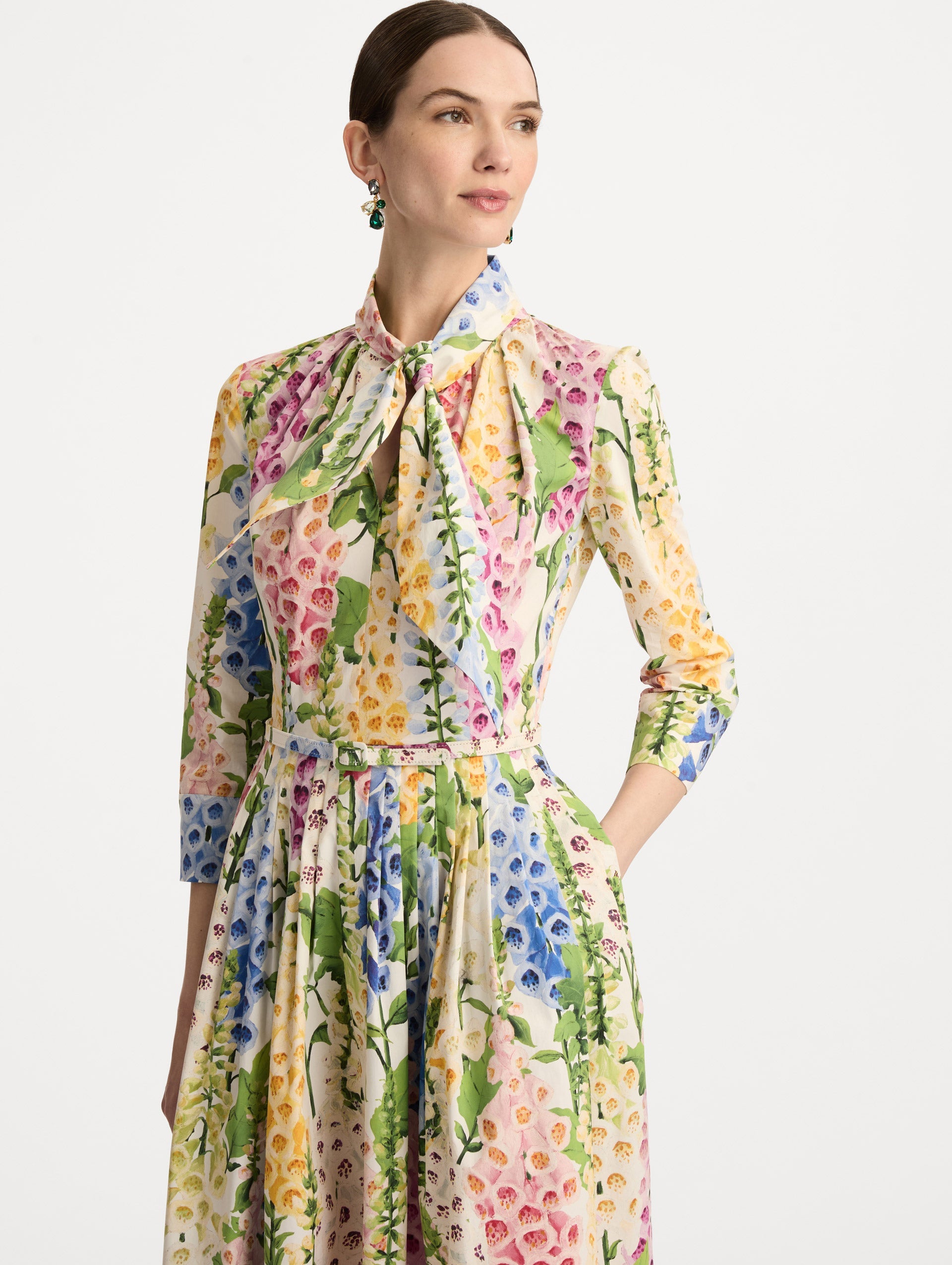Foxglove Cotton Poplin Tie-Neck Dress White multi / Oscar de la Renta