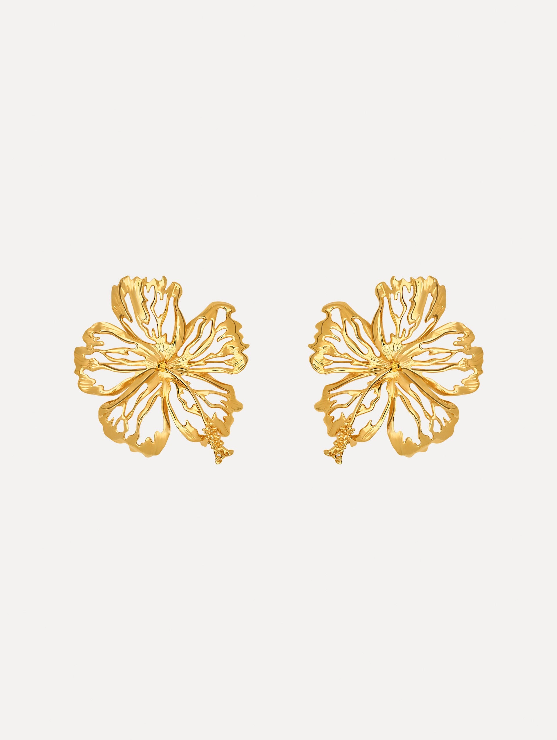 Openwork Hibiscus Earrings Gold / Oscar de la Renta