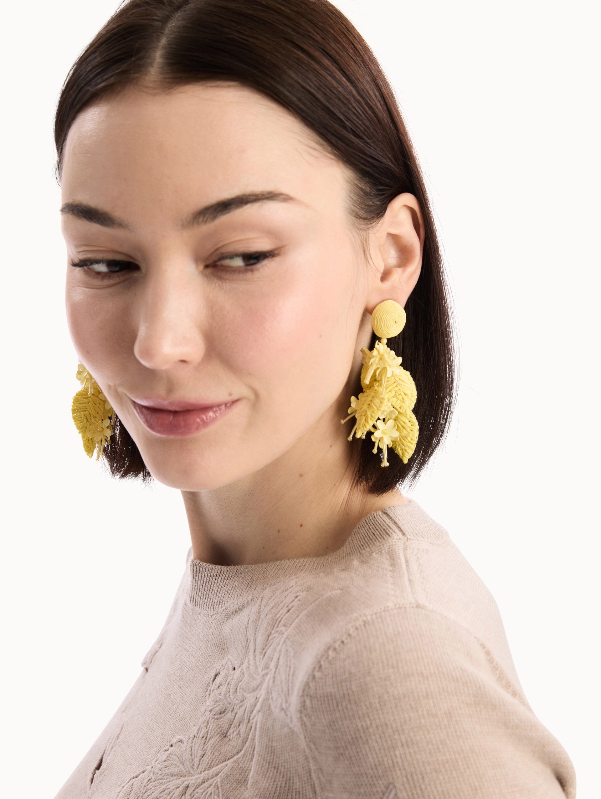 Raffia Tassel Bouquet Clip-On Earrings Yellow / Oscar de la Renta