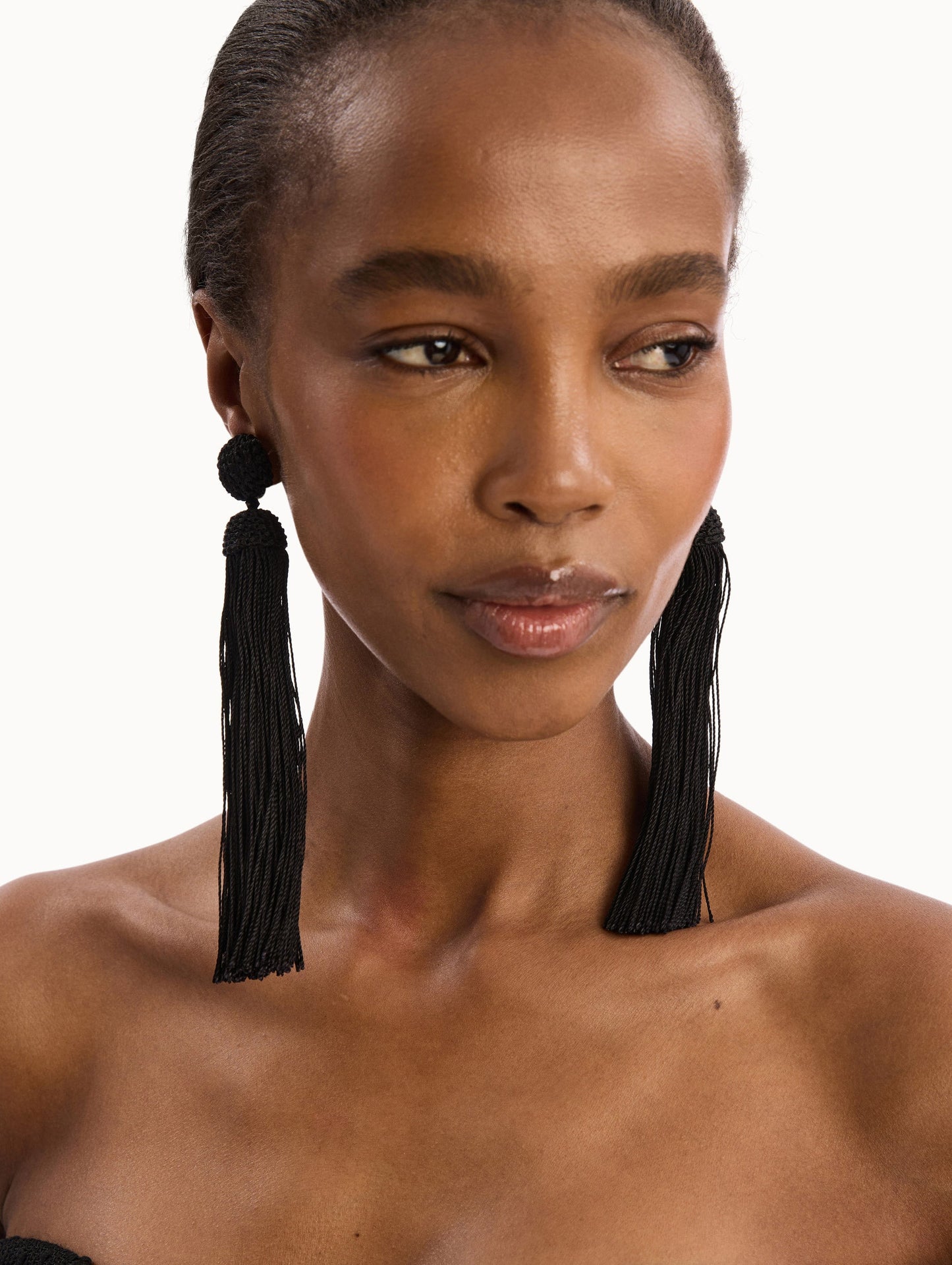 Silk Rope Tassel Clip-On Earrings Black / Oscar de la Renta