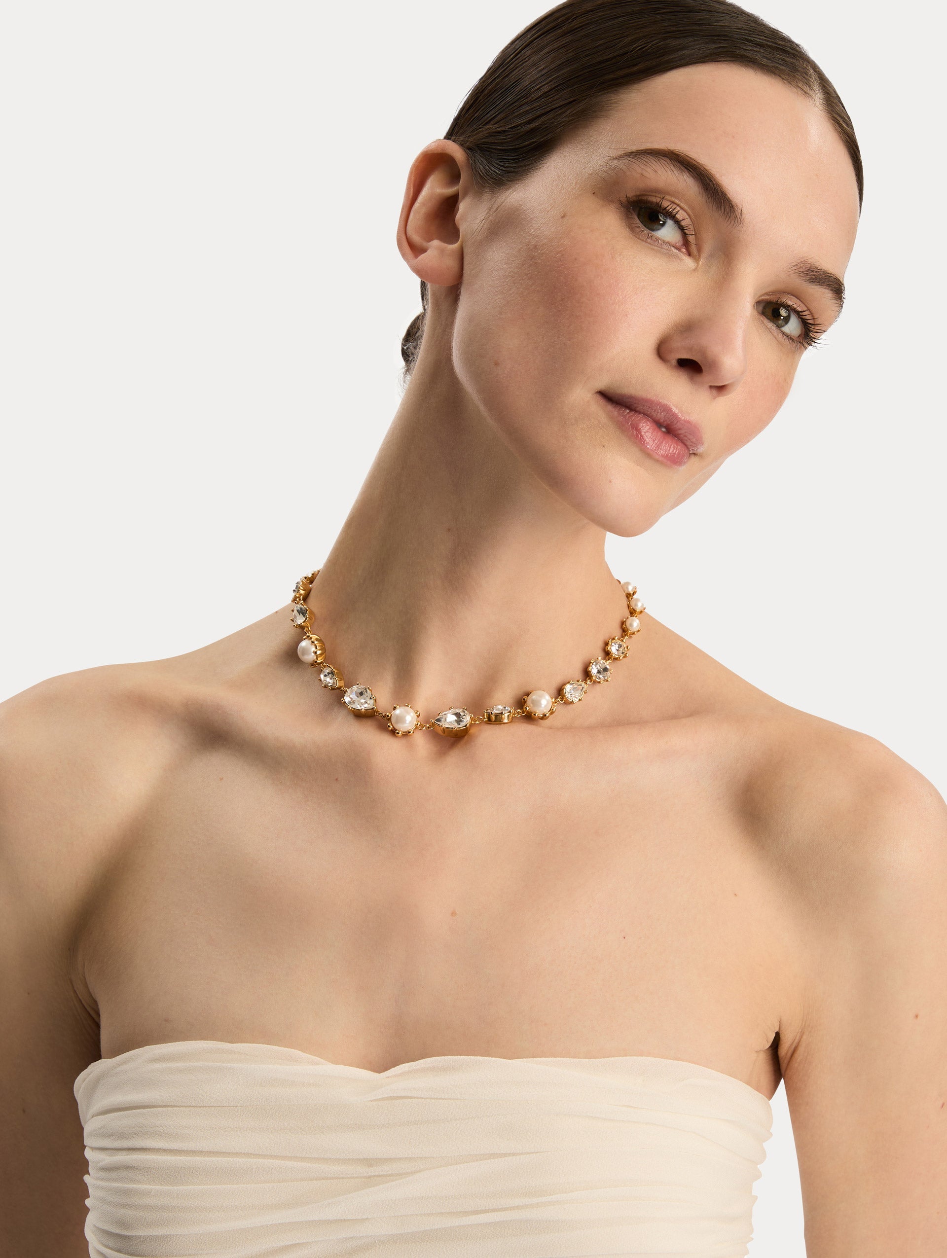 Faceted Crystal Necklace Pearl / Oscar de la Renta