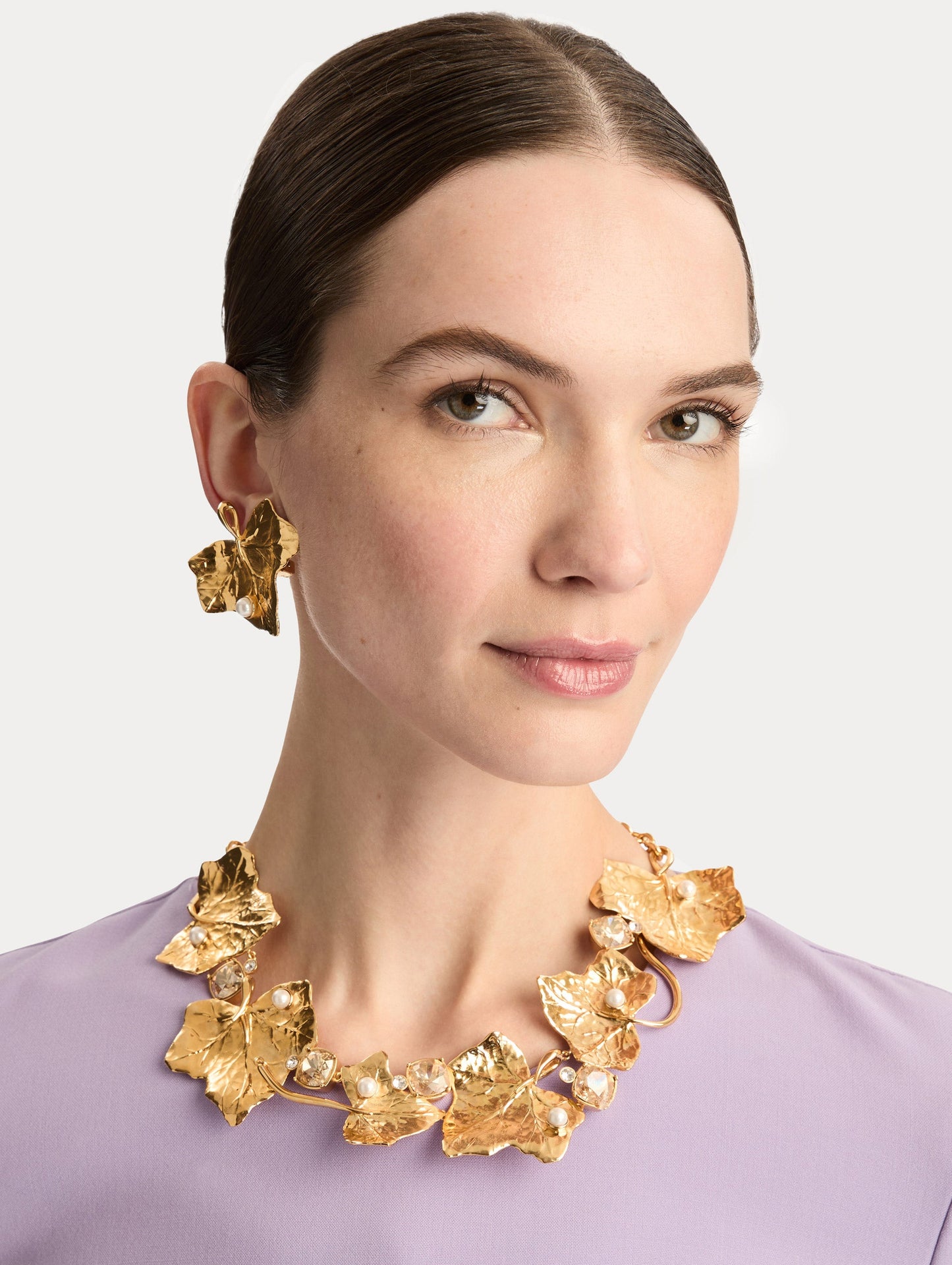 Ivy Vine Necklace Gold / Oscar de la Renta