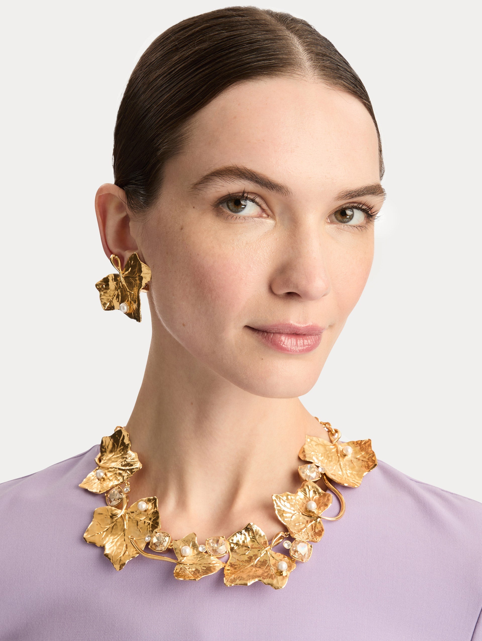 Ivy Vine Necklace Gold / Oscar de la Renta