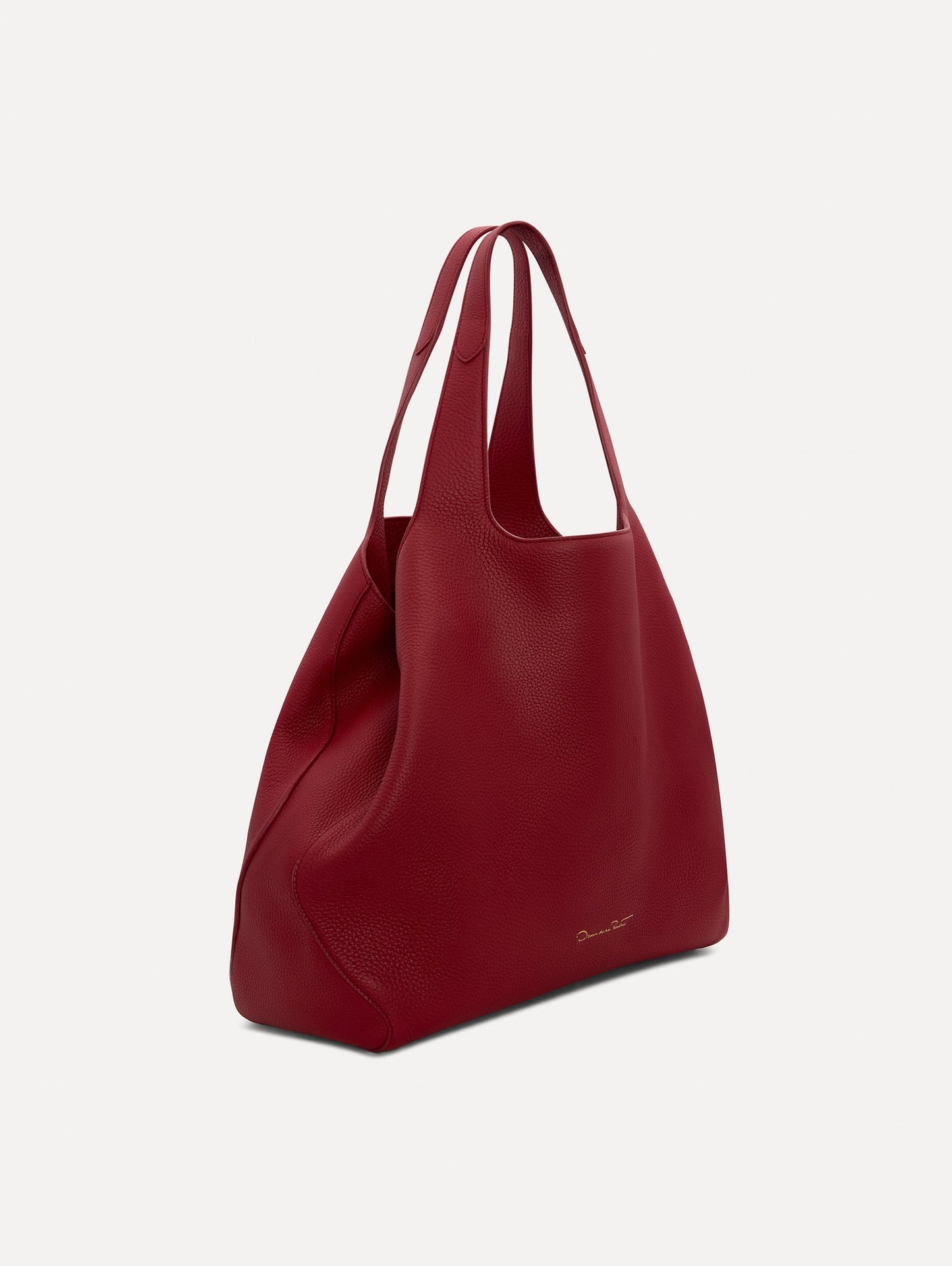 The Topaz Scarlet / Oscar de la Renta