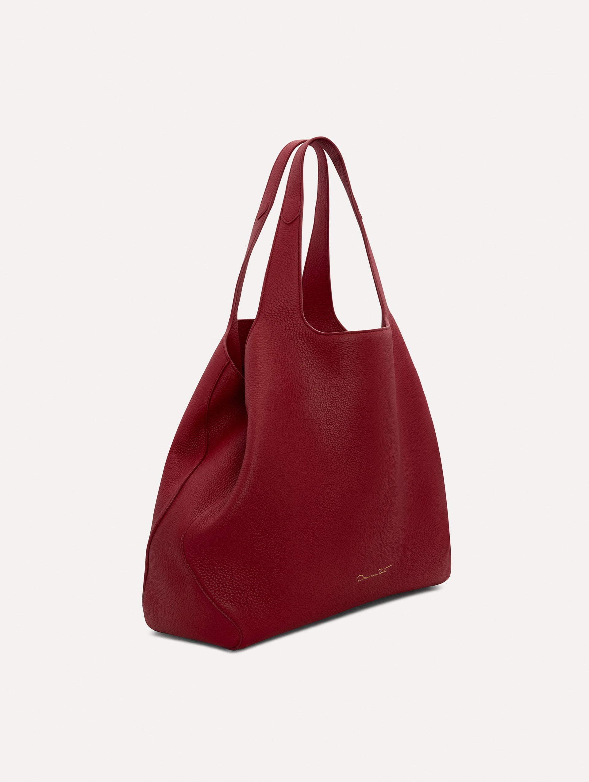 The Topaz Scarlet / Oscar de la Renta
