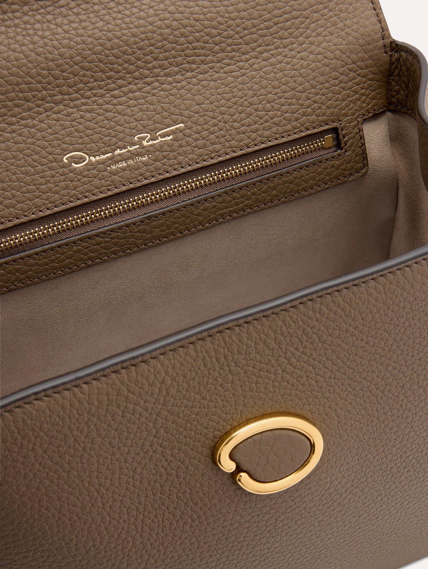 The Poppy Stone / Oscar de la Renta