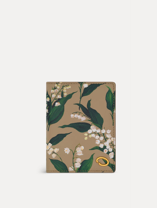 Lily of the Valley–Printed Passport Cover Sand / Oscar de la Renta