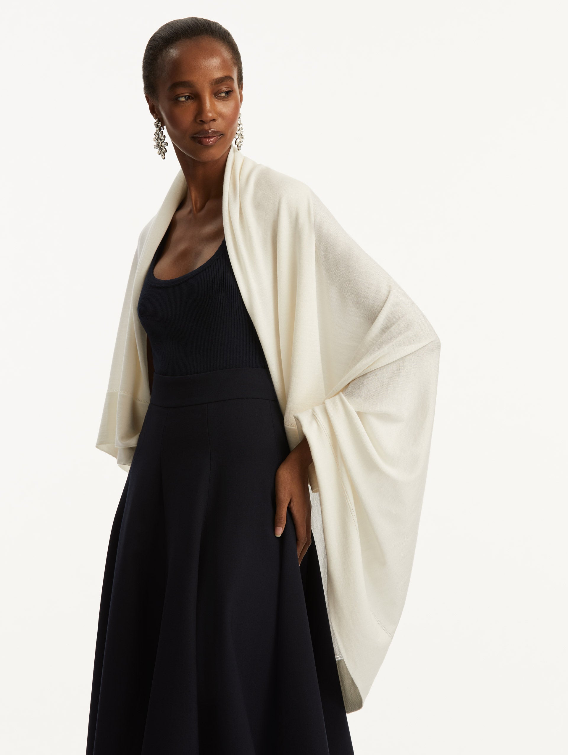 Wool-Blend Shawl Ivory / Oscar de la Renta