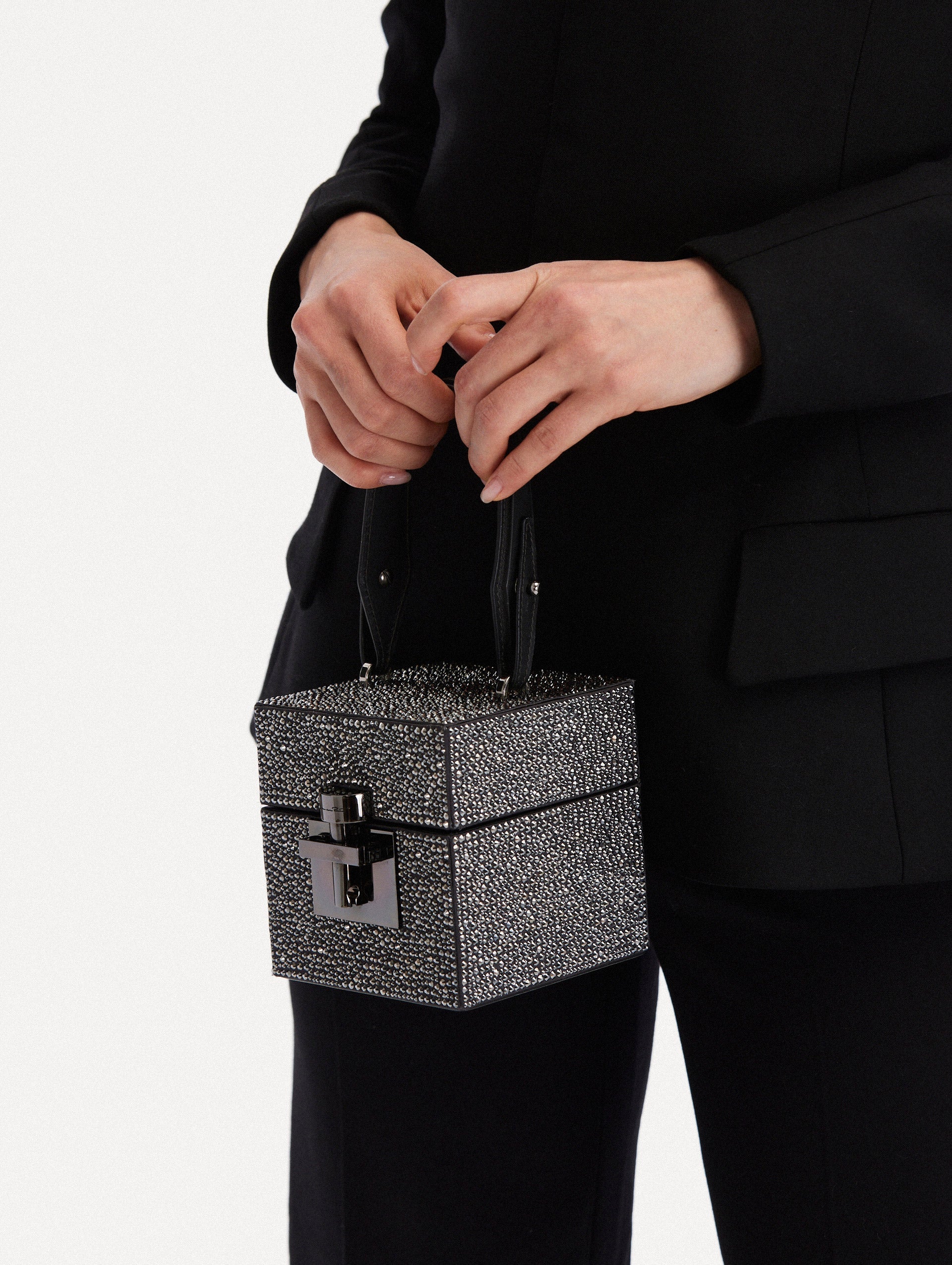 Crystal Pavé Alibi Cube Graphite / Oscar de la Renta