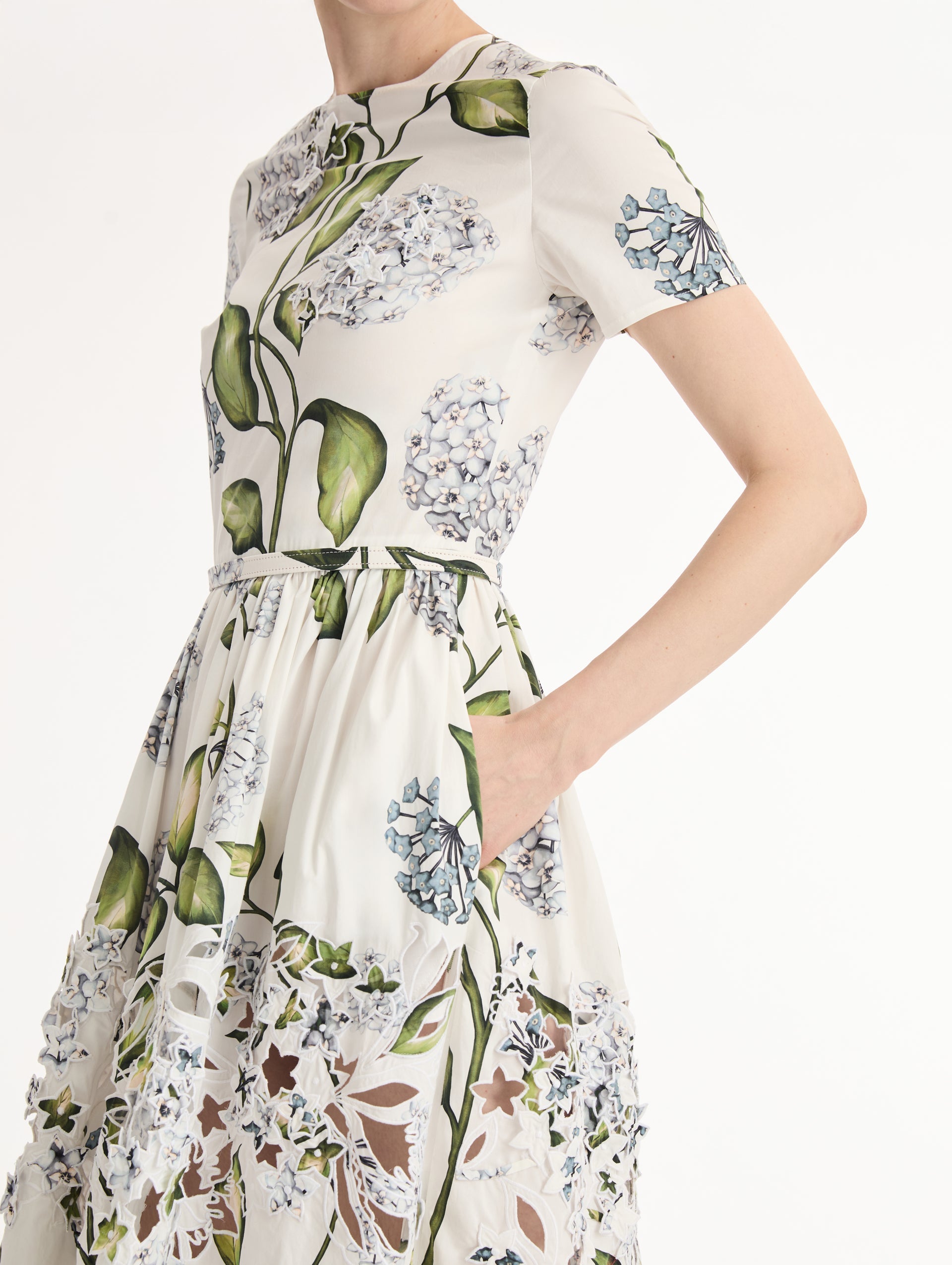 Porcelain Flower Embroidered Cotton Poplin Dress Denim/white / Oscar de la Renta