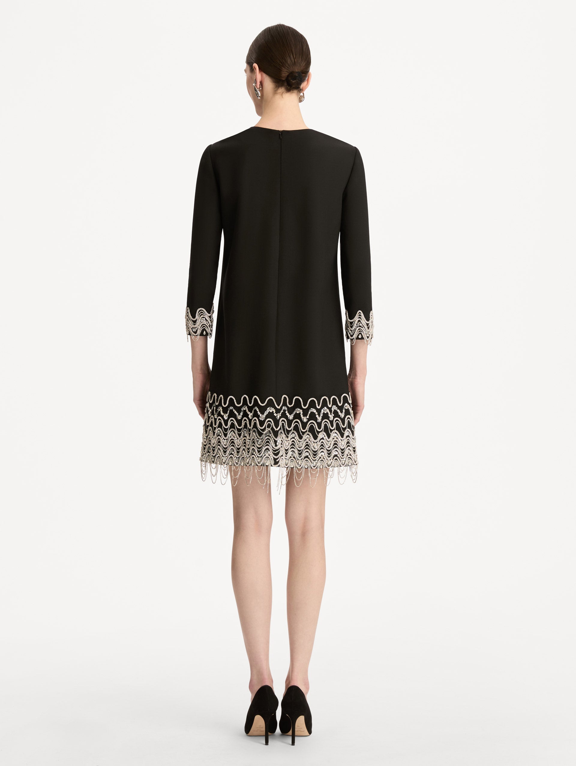 Crystal Wave Embroidered Shift Dress Black / Oscar de la Renta