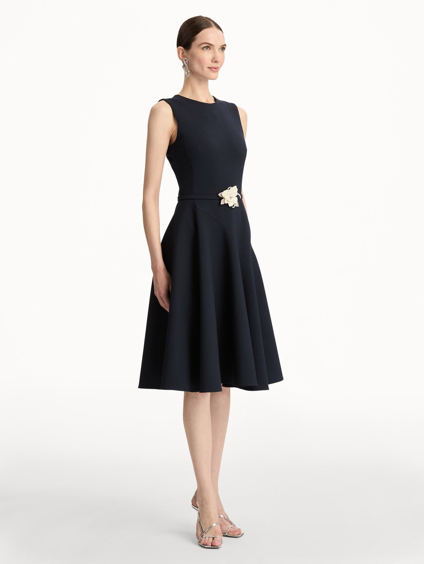 Floral Belt Sleeveless Dress Black / Oscar de la Renta