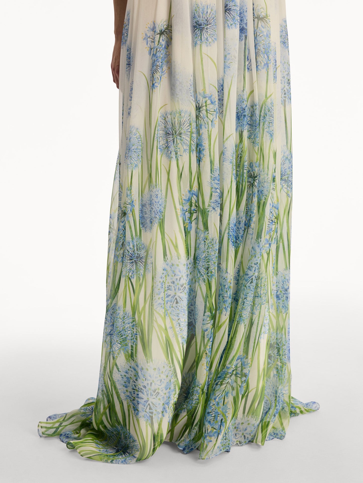Degradé Allium Chiffon Gown Blue/white / Oscar de la Renta