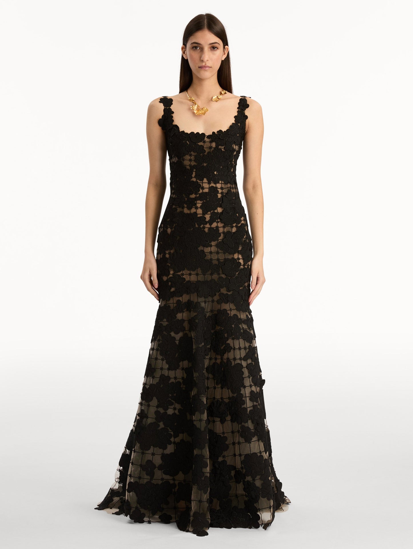 Floral Cutout Threadwork Gown Black / Oscar de la Renta