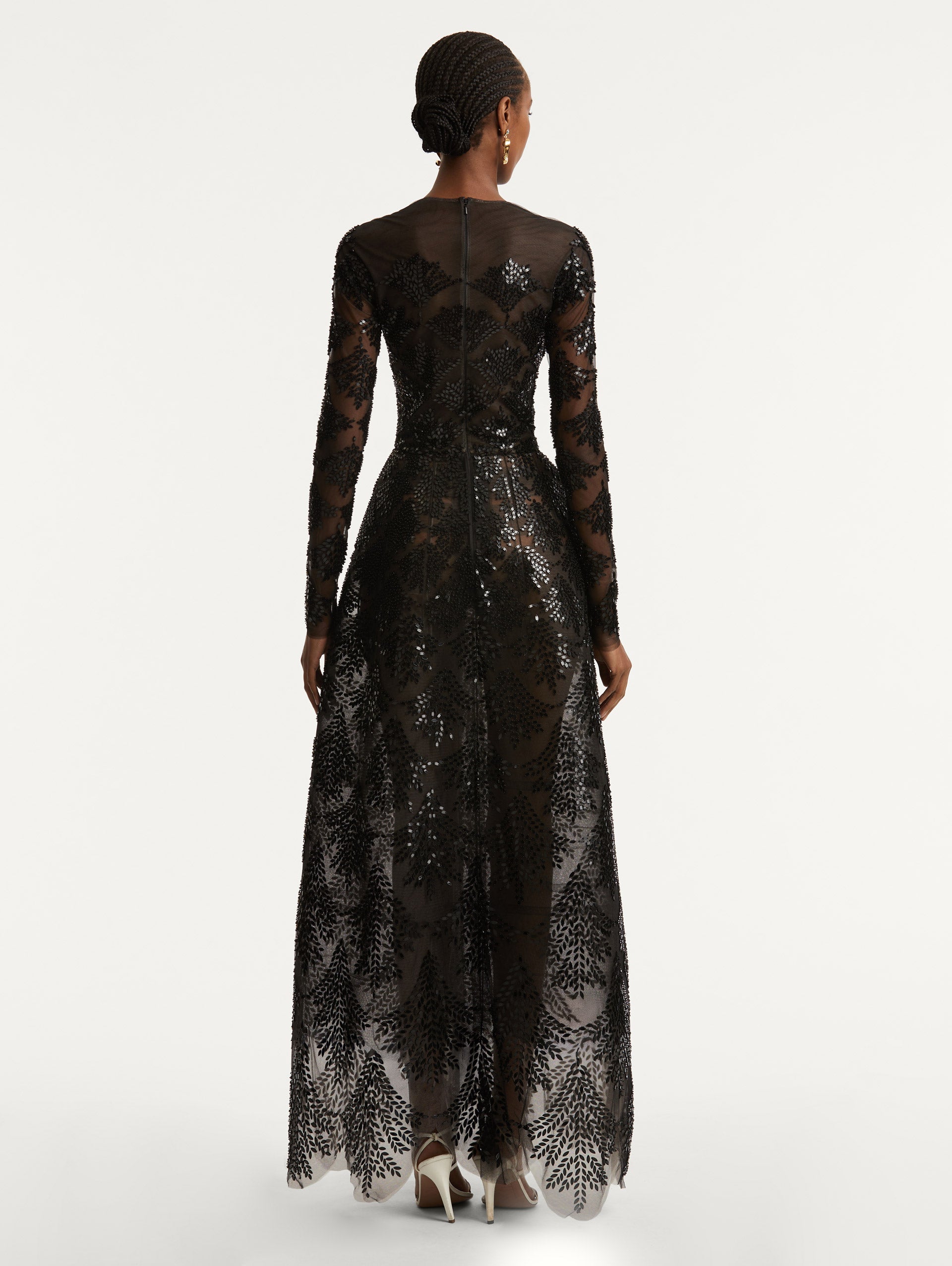 Fern Sequin Embroidered Gown Black / Oscar de la Renta