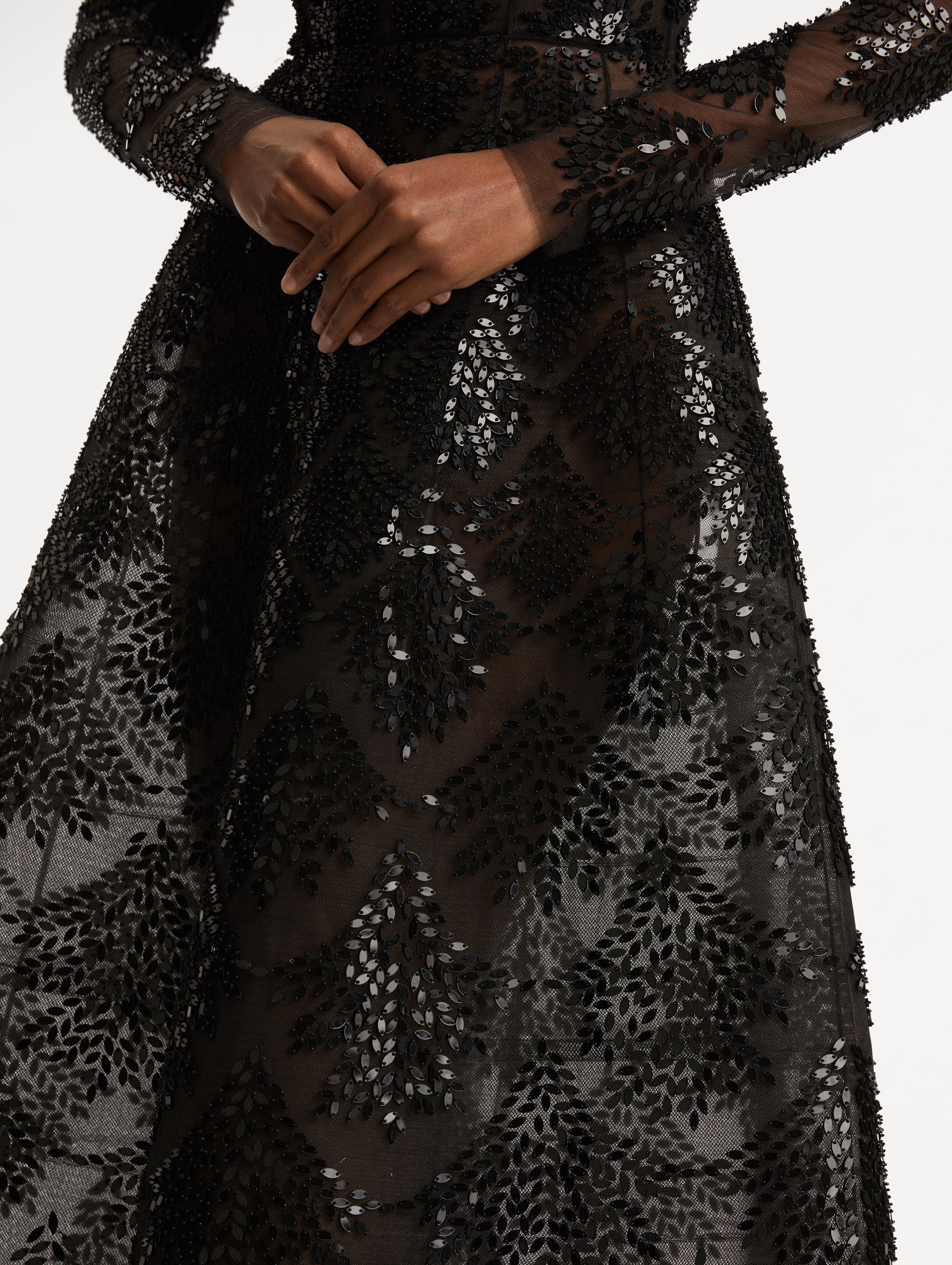 Fern Sequin Embroidered Gown Black / Oscar de la Renta