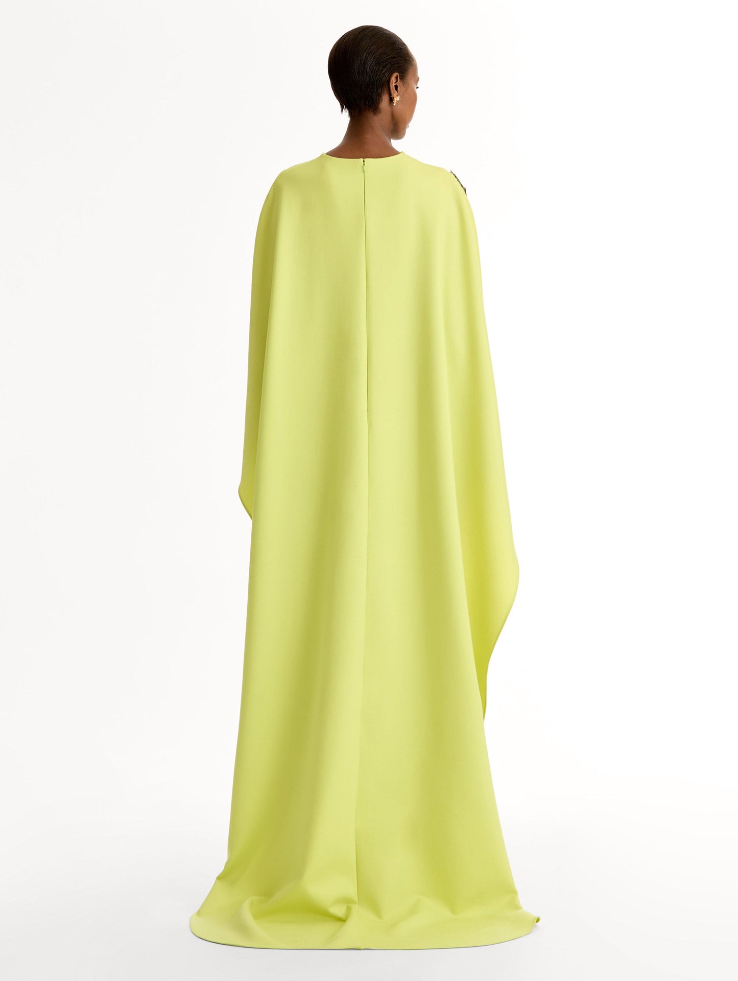 Porcelain Flower Embroidered Caftan Pear / Oscar de la Renta