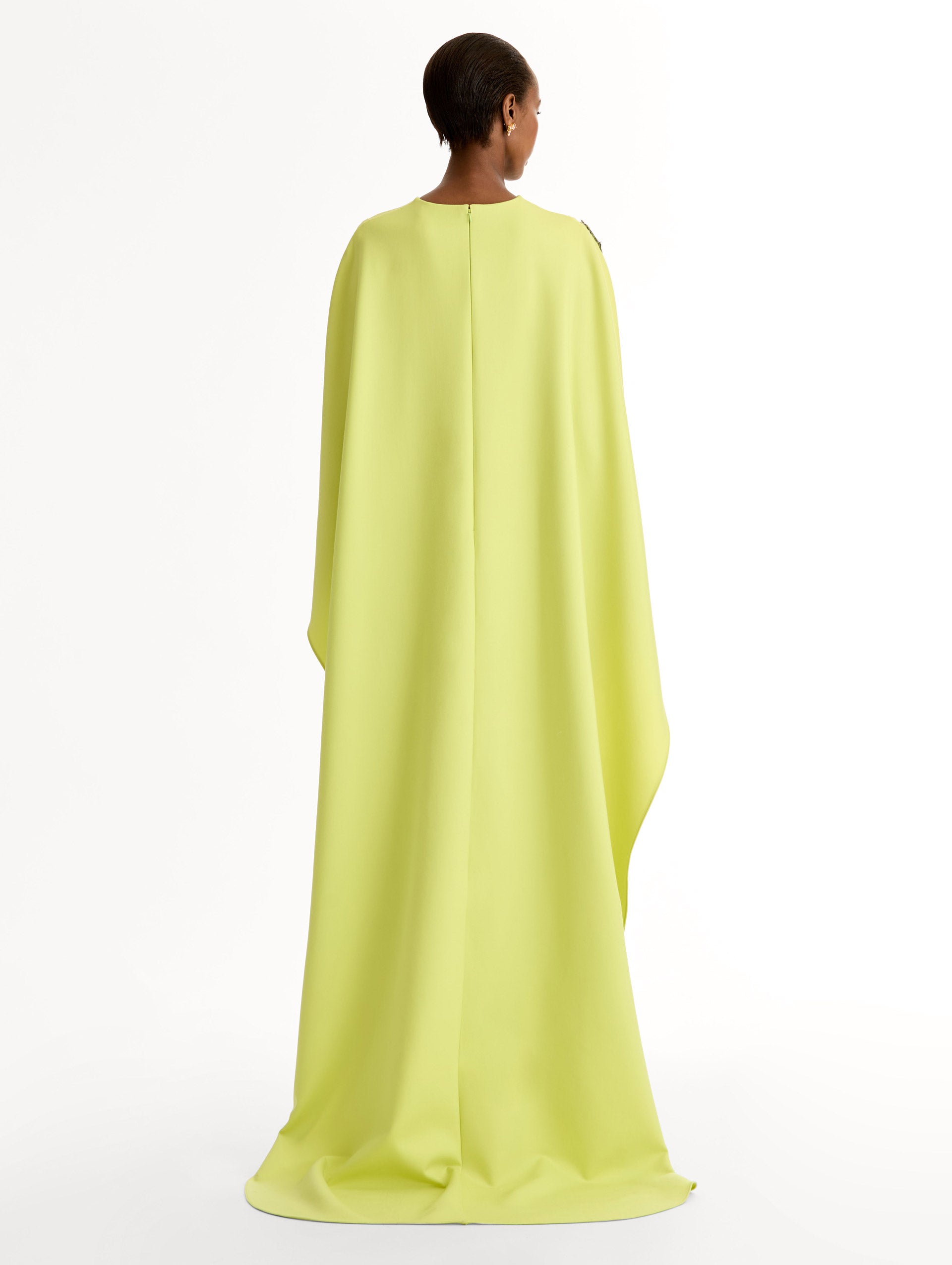 Porcelain Flower Embroidered Caftan Pear / Oscar de la Renta