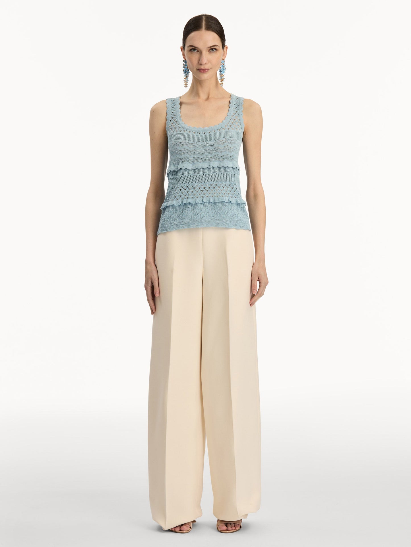 Scallop Trim Tank Sky / Oscar de la Renta