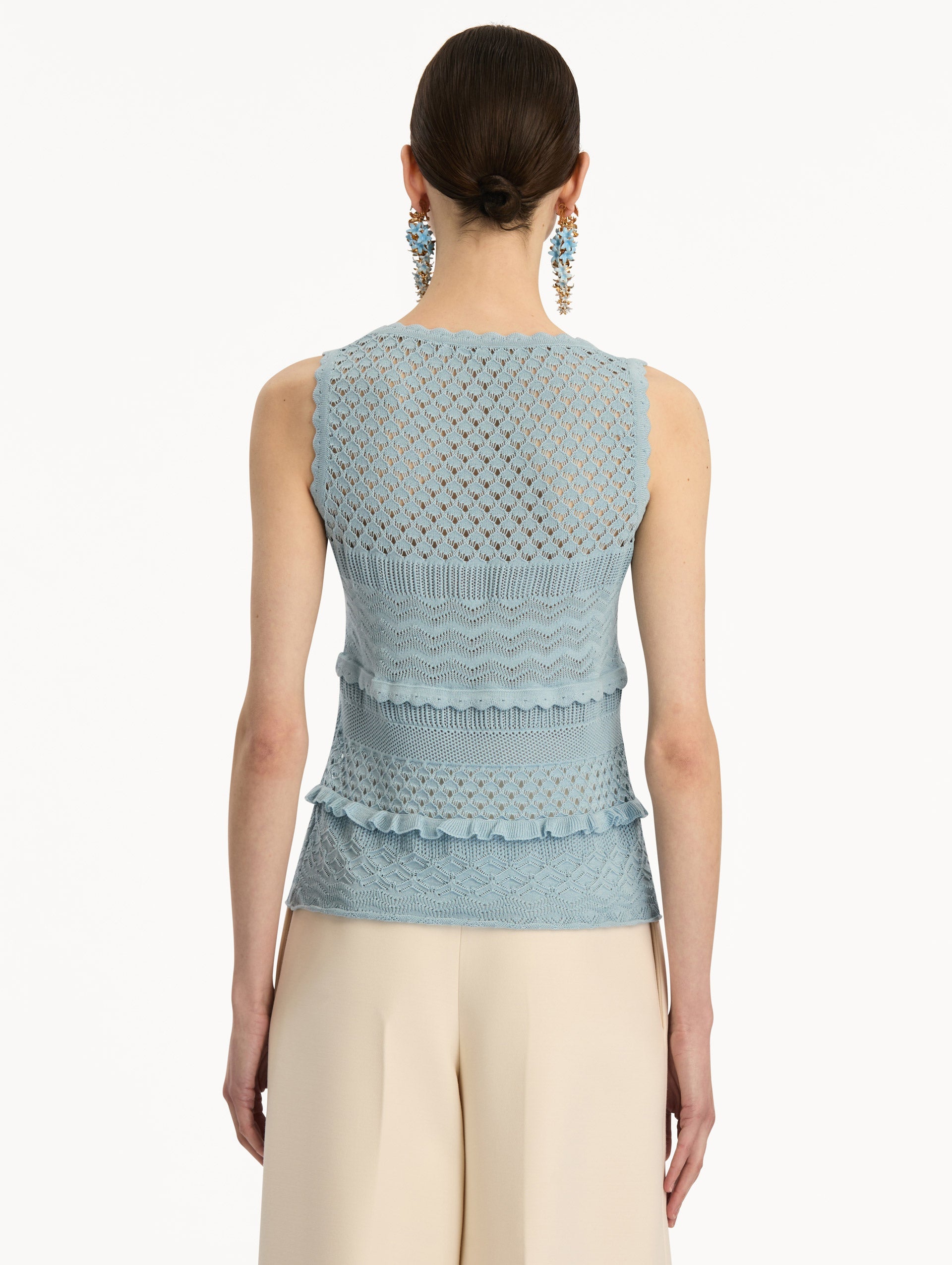 Scallop Trim Tank Sky / Oscar de la Renta