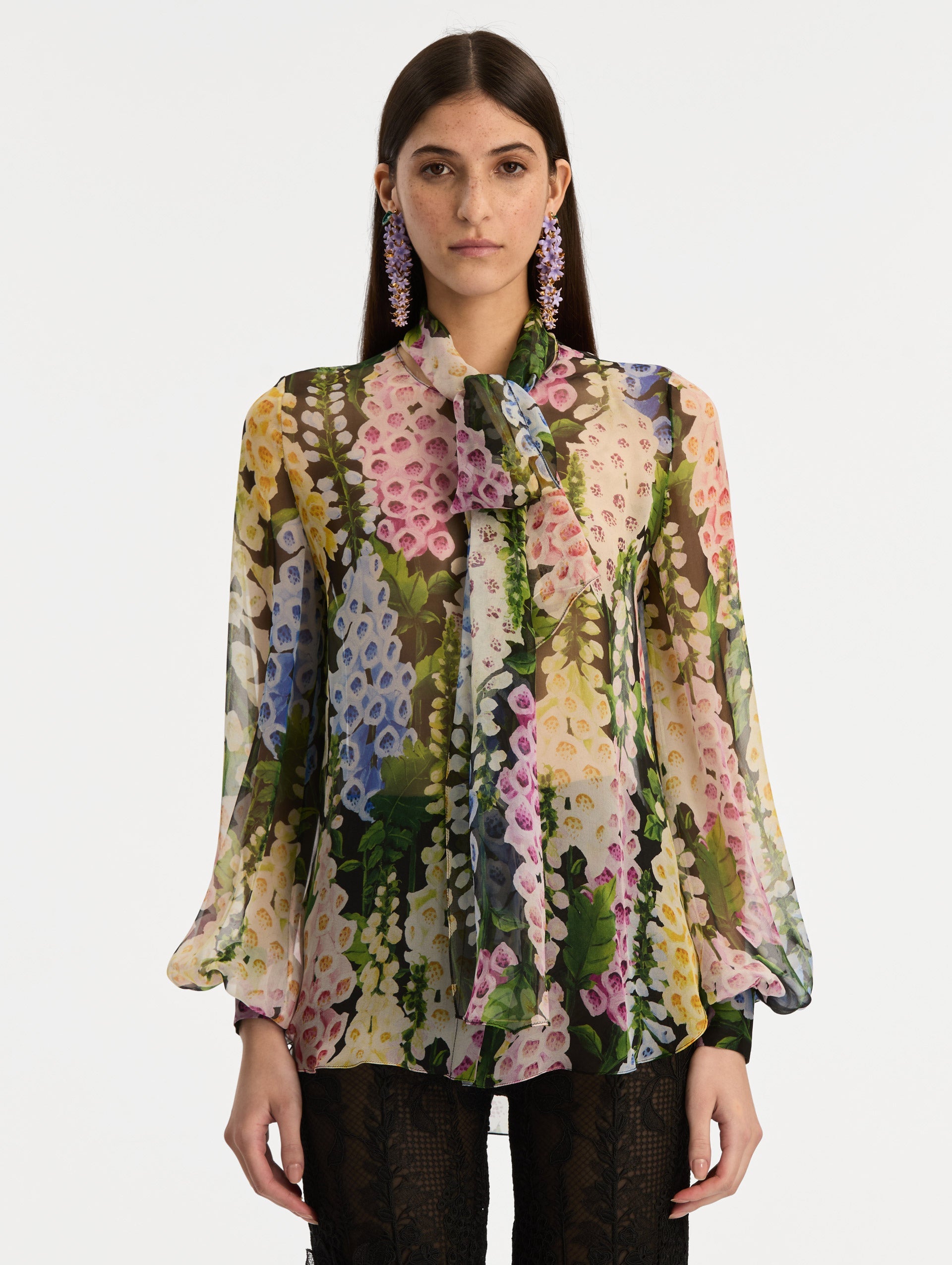 Foxglove Tie-Neck Chiffon Blouse Black multi / Oscar de la Renta