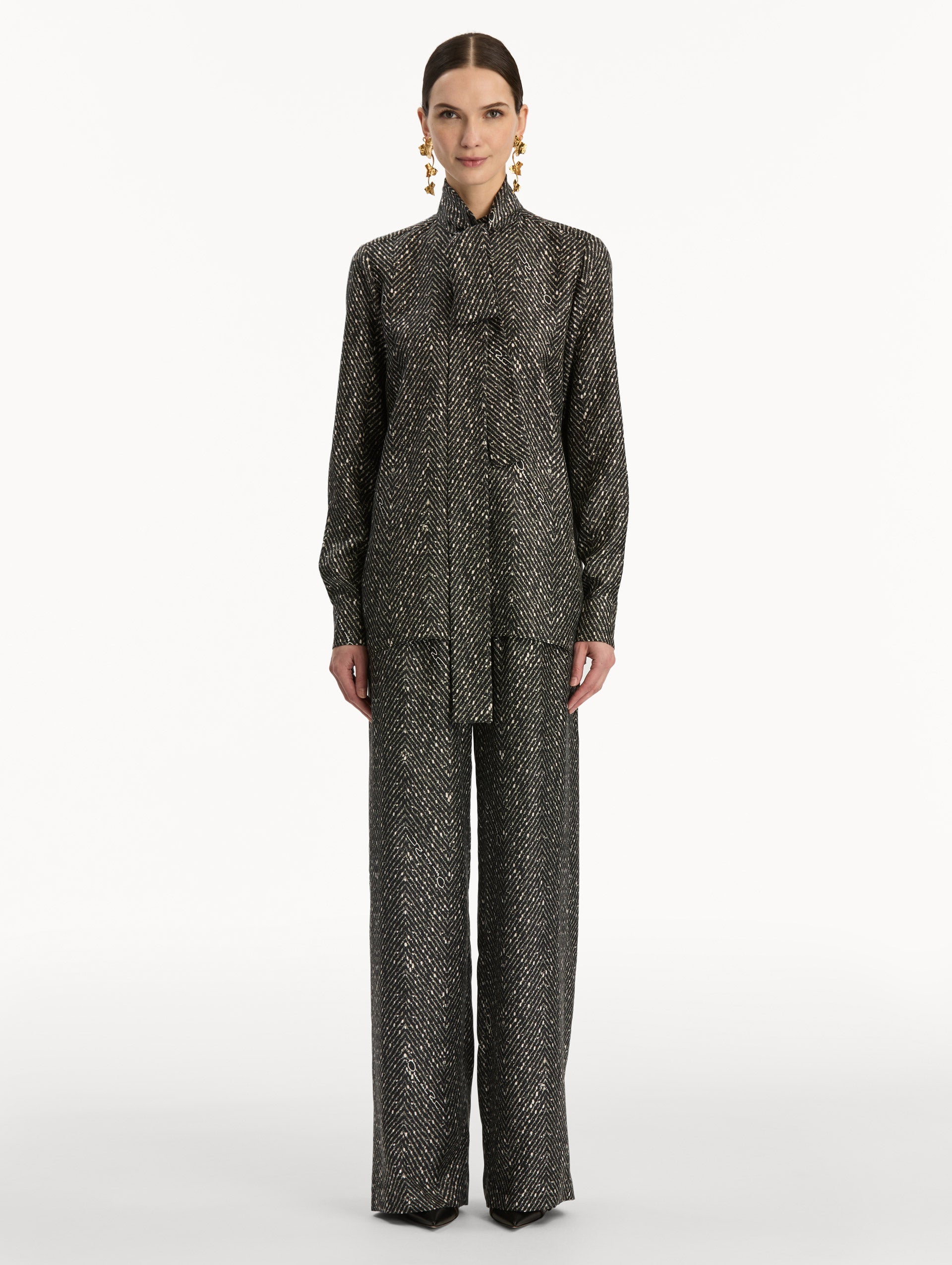 Chevron Tie-Neck Silk Twill Blouse Black/white / Oscar de la Renta
