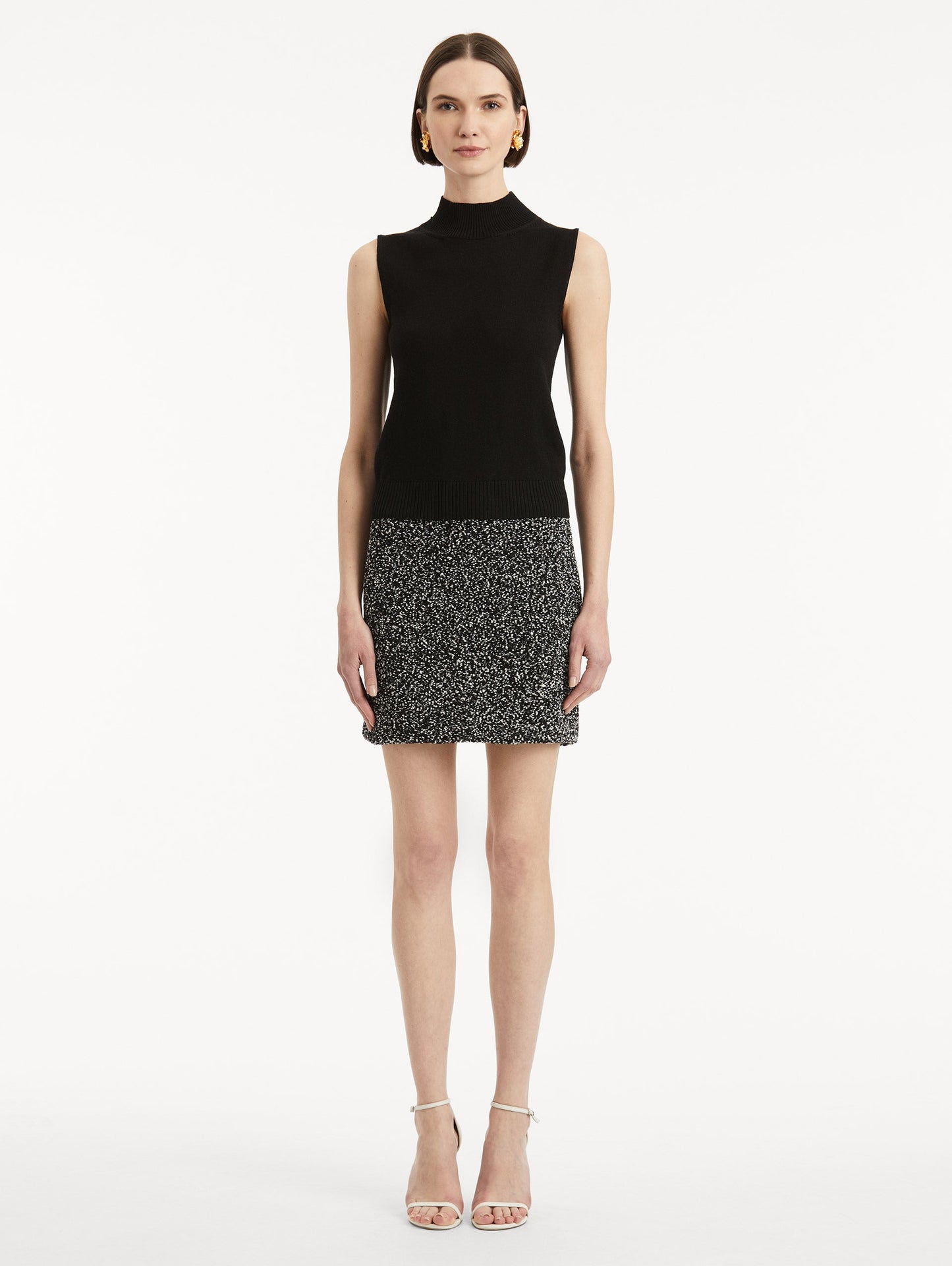 Sleeveless Mock Neck Ribbed Pullover Black / Oscar de la Renta