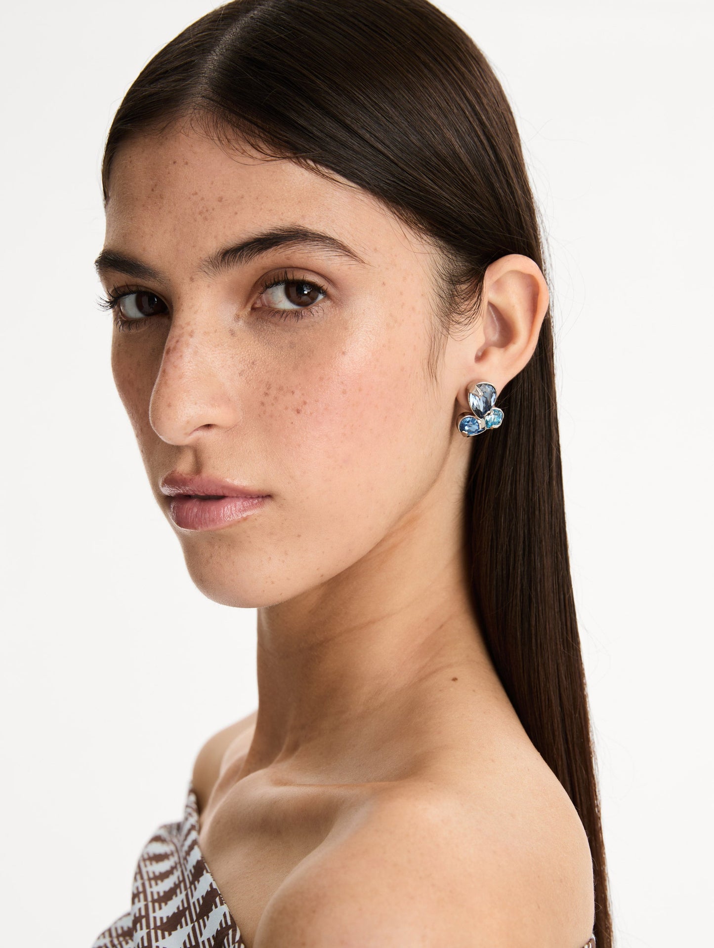 Pear-Cut Cluster Earrings Sapphire / Oscar de la Renta