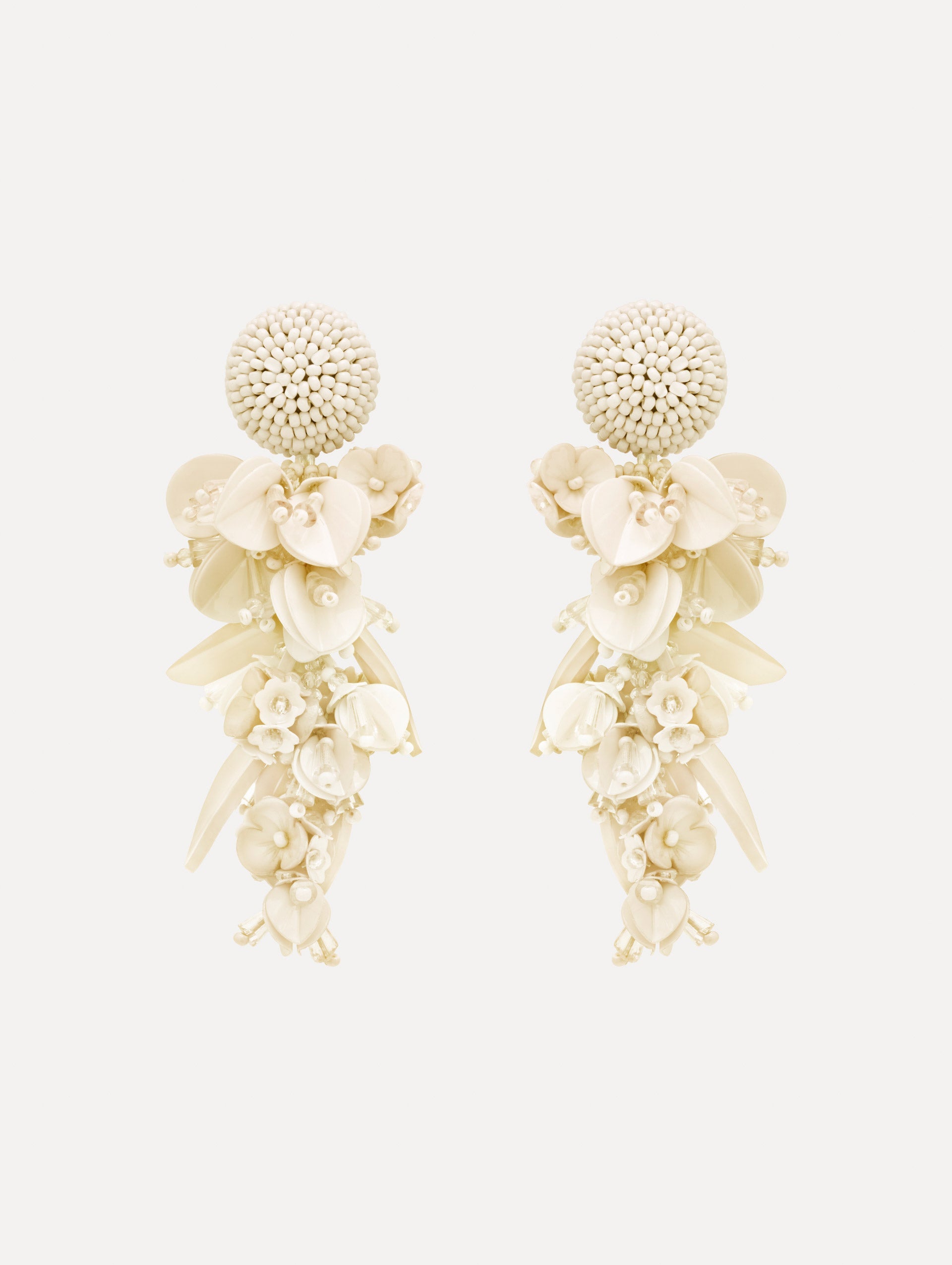 Cascading Petal Drop Clip-On Earrings White / Oscar de la Renta