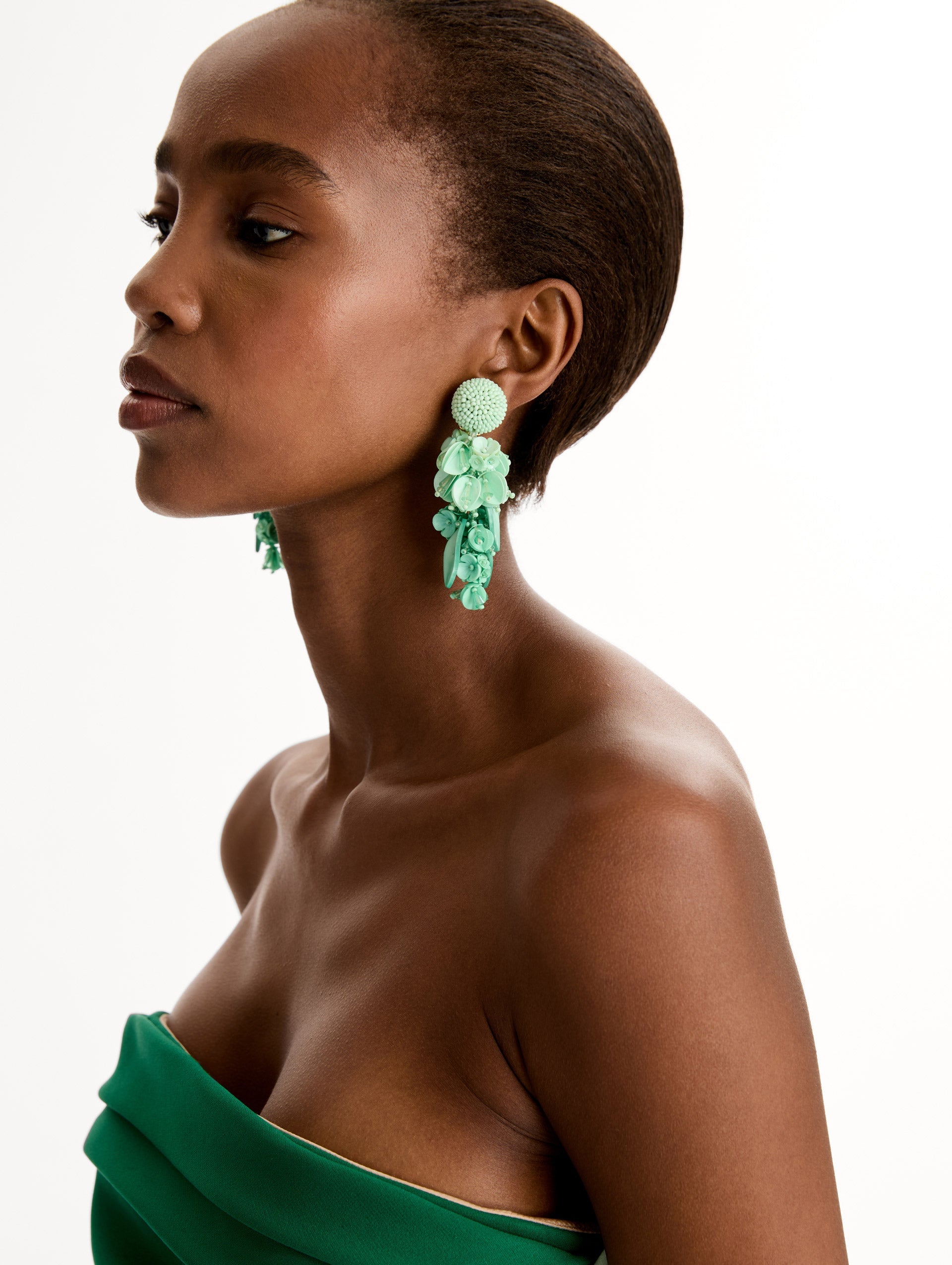 Cascading Petal Drop Clip-On Earrings Mint / Oscar de la Renta