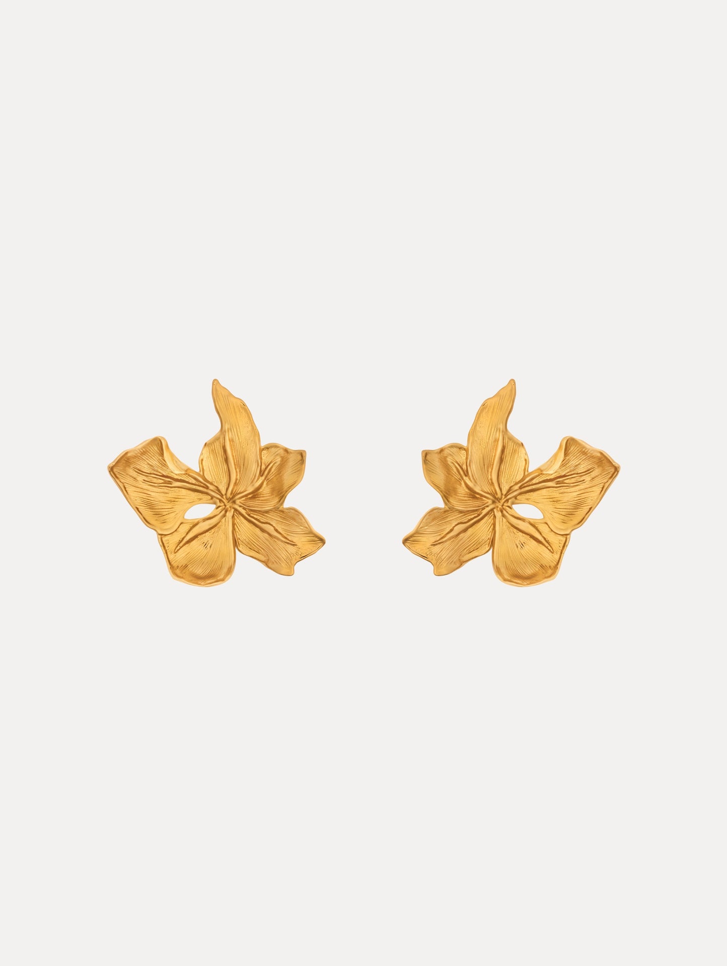 Cyclamen Earrings Gold / Oscar de la Renta