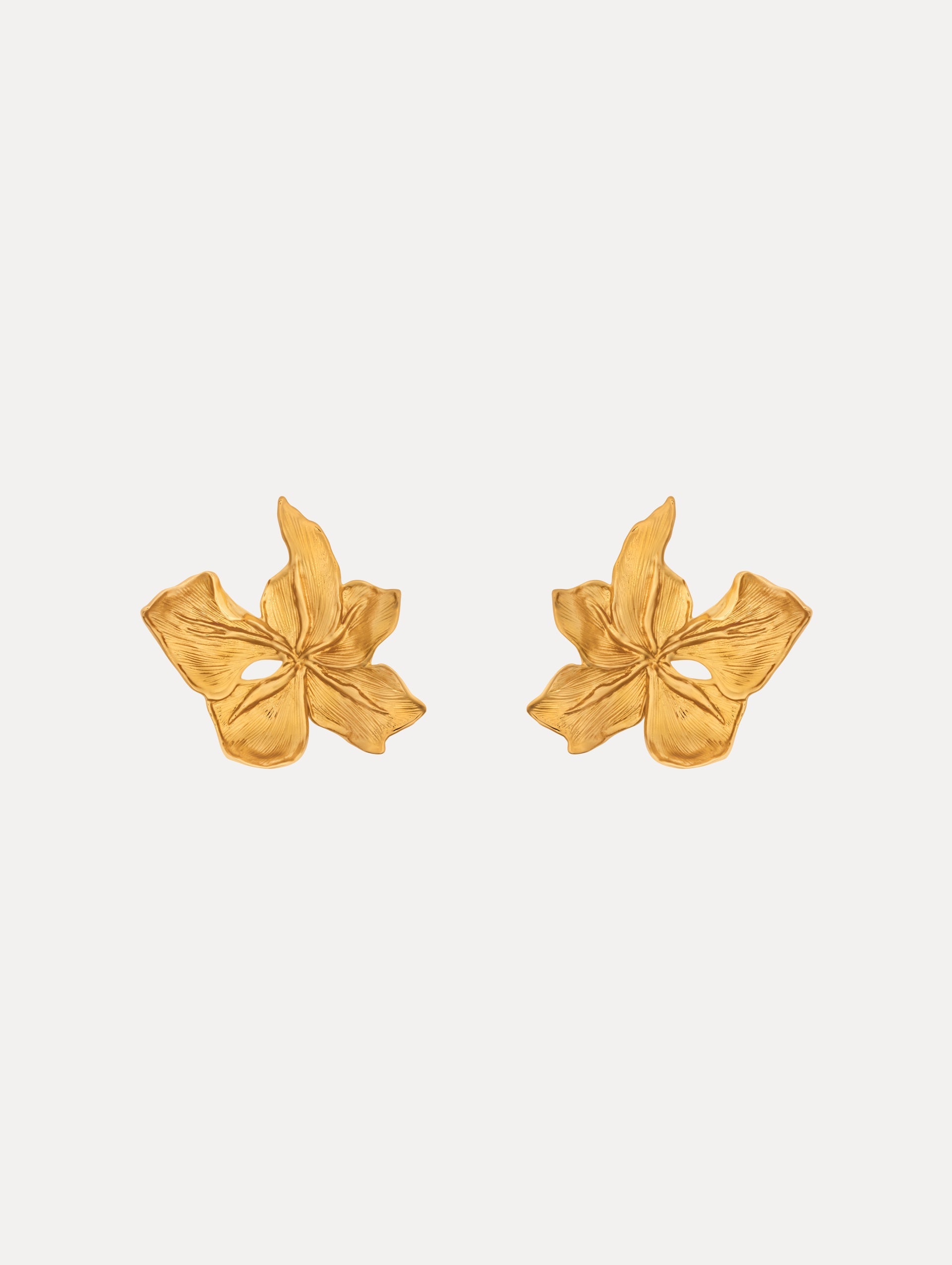 Cyclamen Earrings Gold / Oscar de la Renta