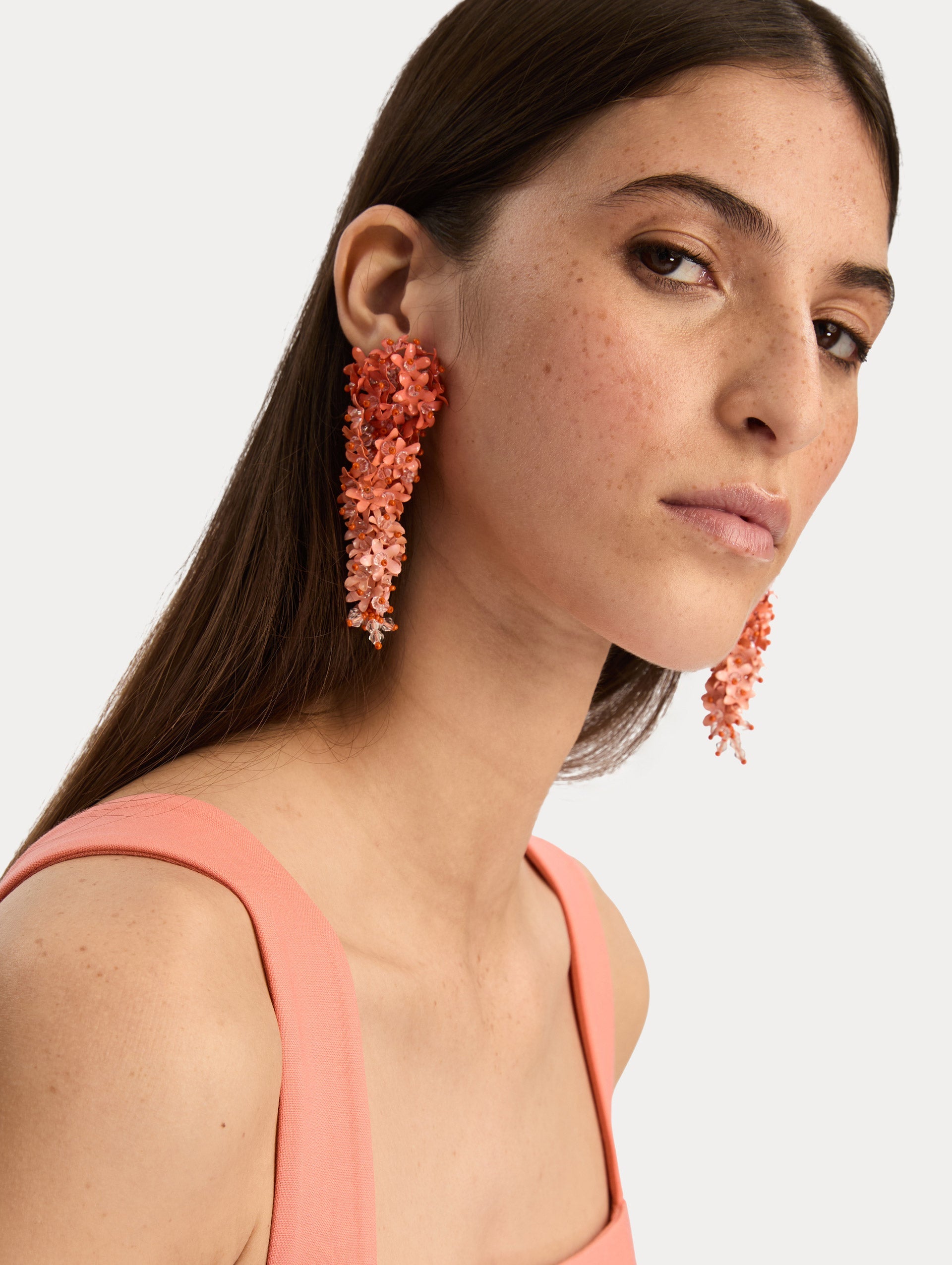 Cascading Flower Clip-On Earrings Apricot / Oscar de la Renta